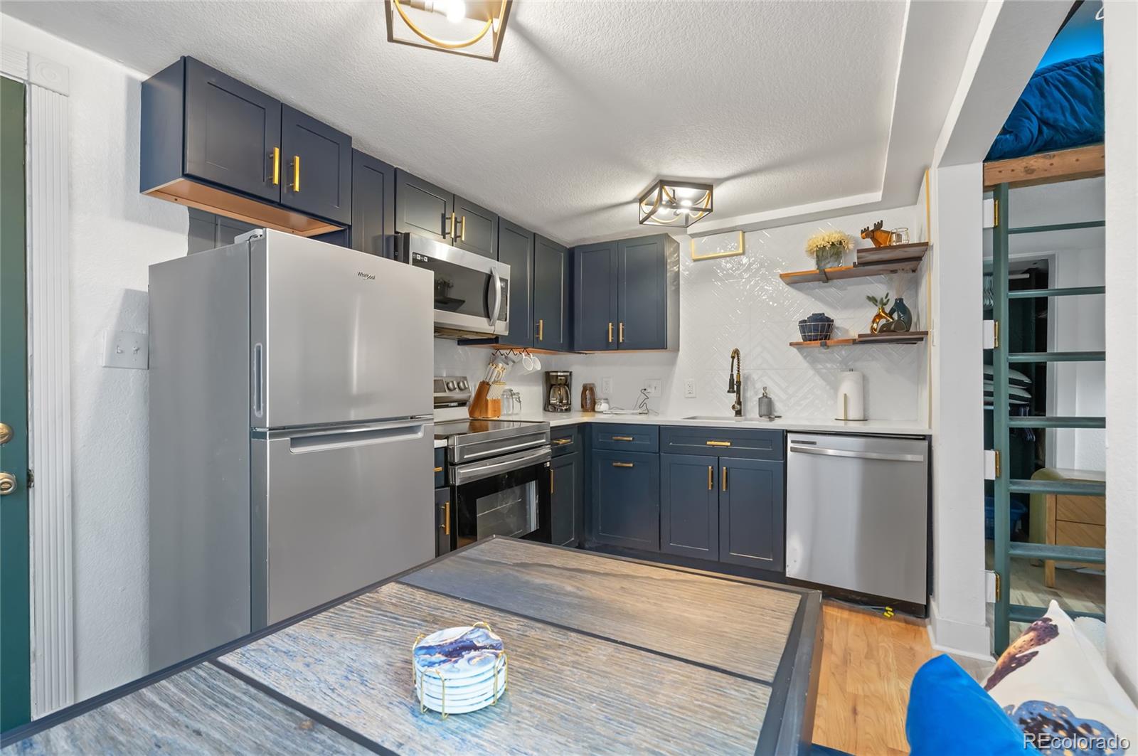 MLS Image #3 for 2252 n clarkson street ,denver, Colorado