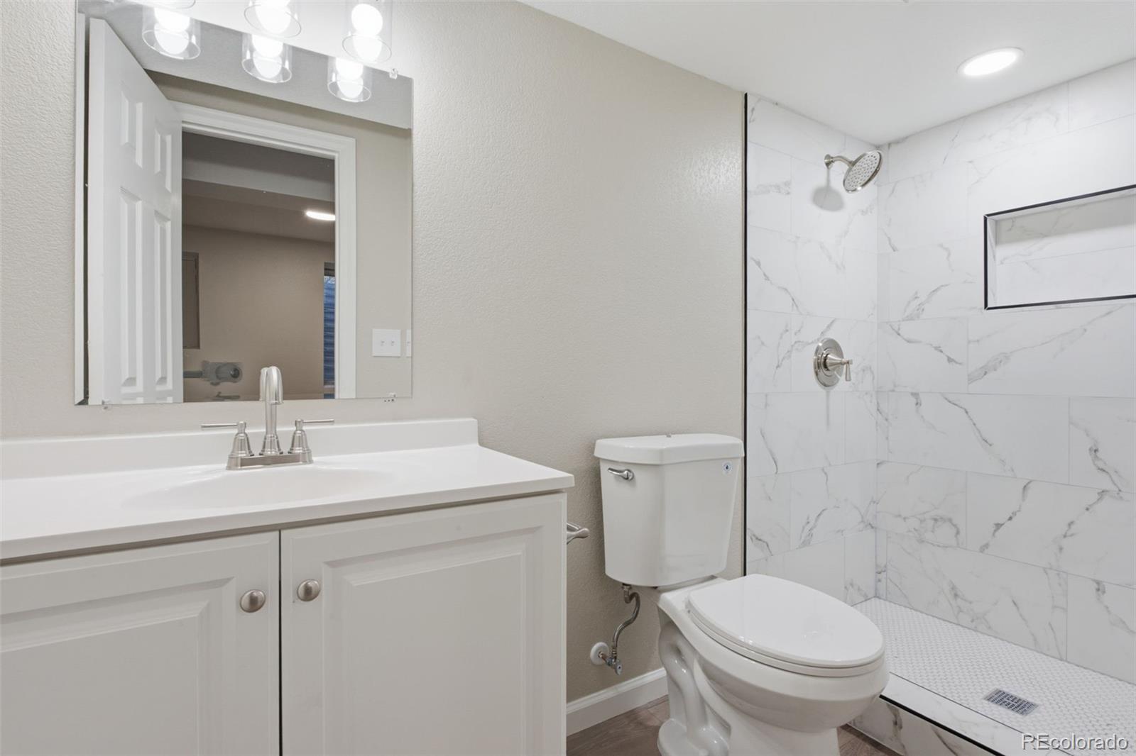 MLS Image #10 for 1600  argonne street,aurora, Colorado