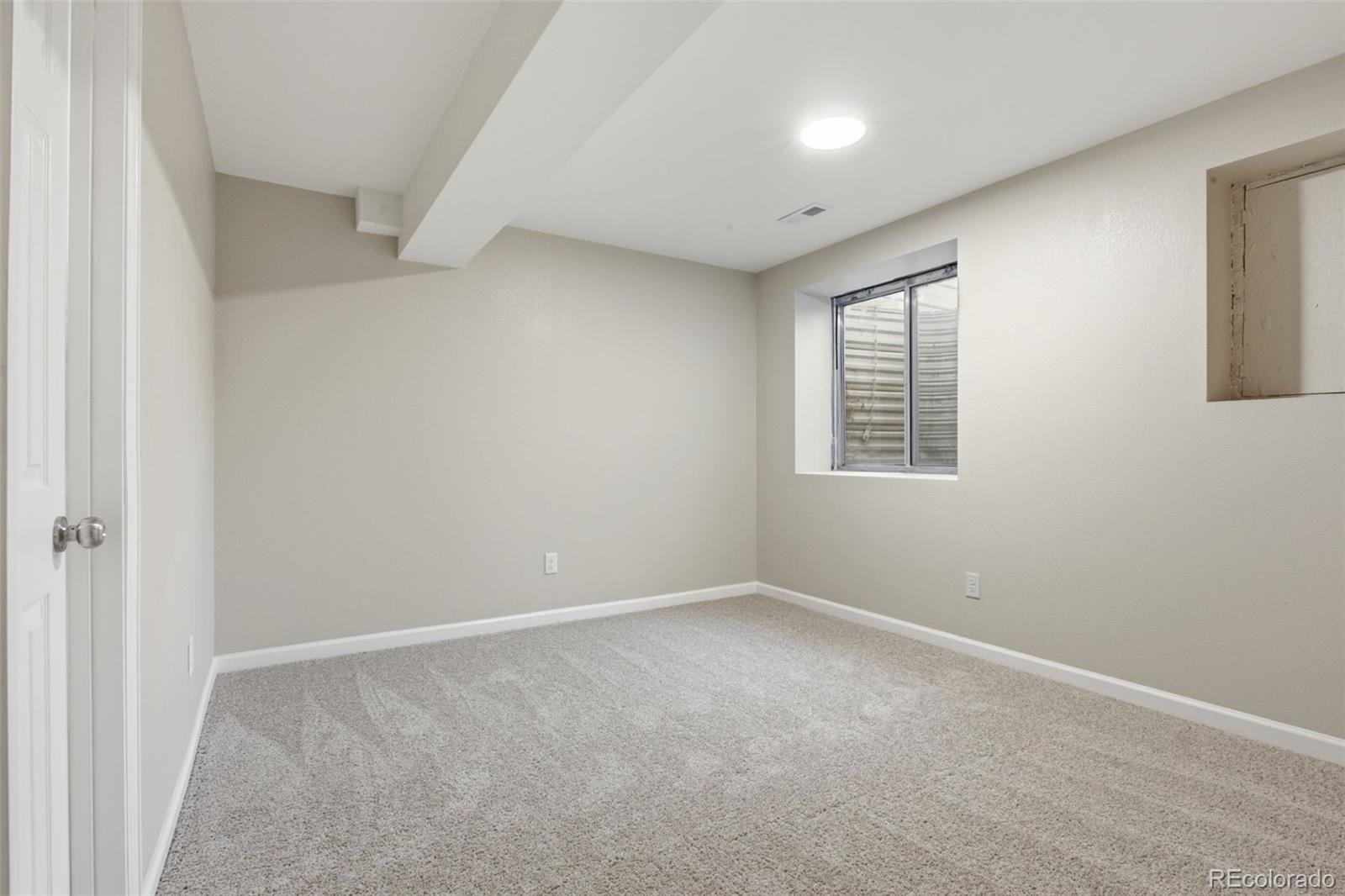 MLS Image #11 for 1600  argonne street,aurora, Colorado