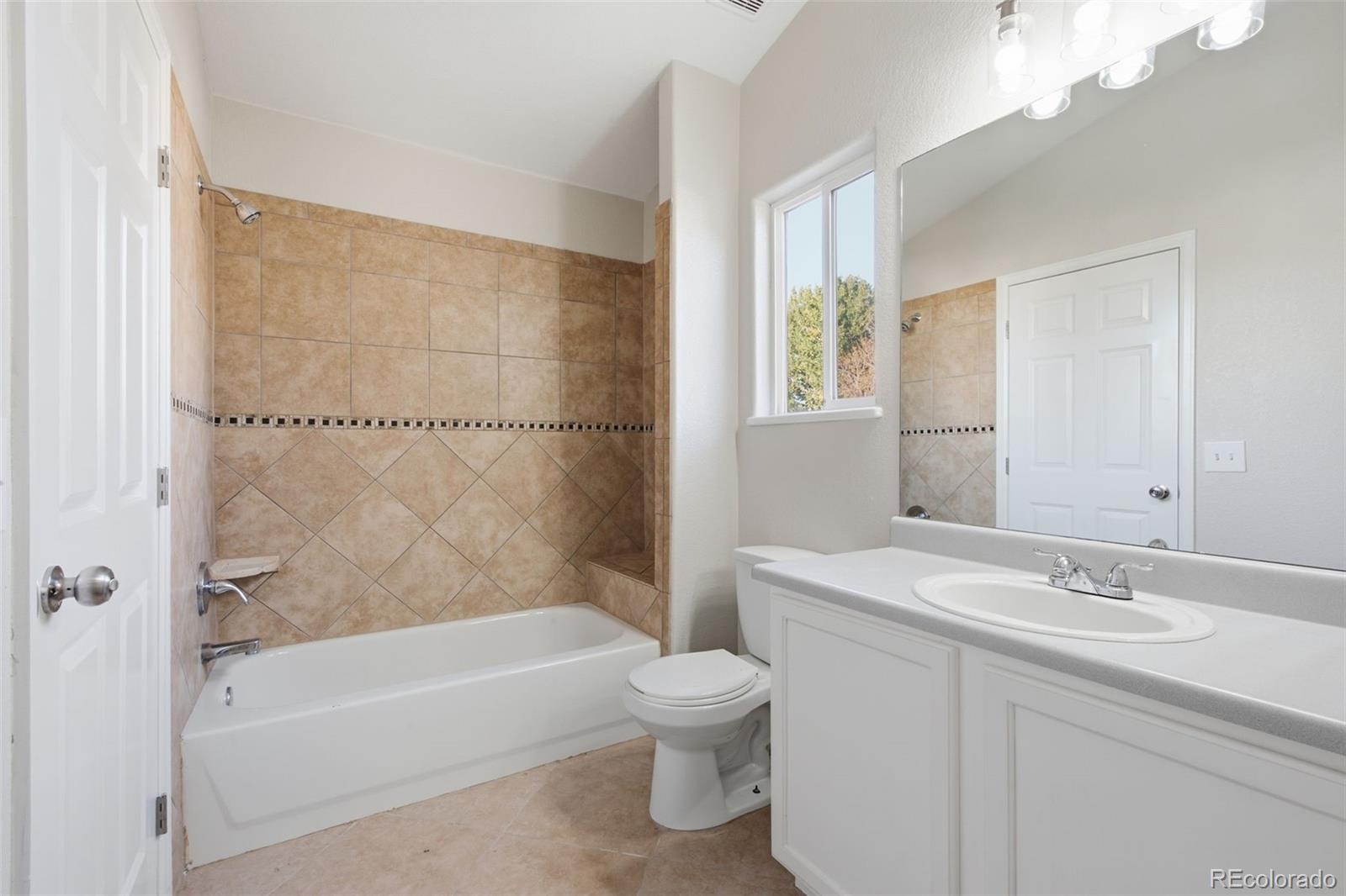 MLS Image #15 for 1600  argonne street,aurora, Colorado