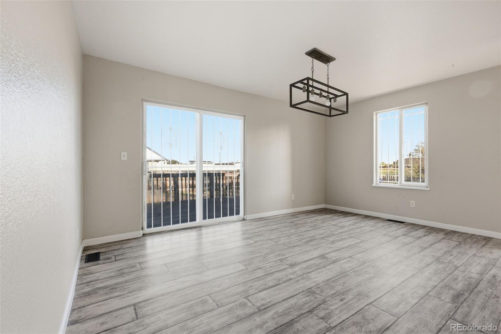 MLS Image #8 for 1600  argonne street,aurora, Colorado