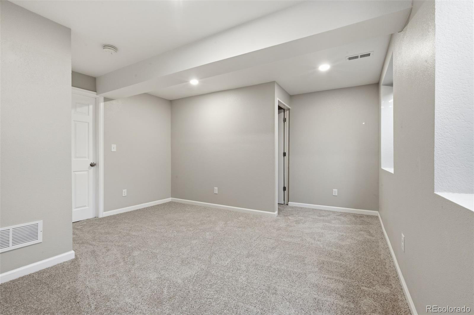 MLS Image #9 for 1600  argonne street,aurora, Colorado