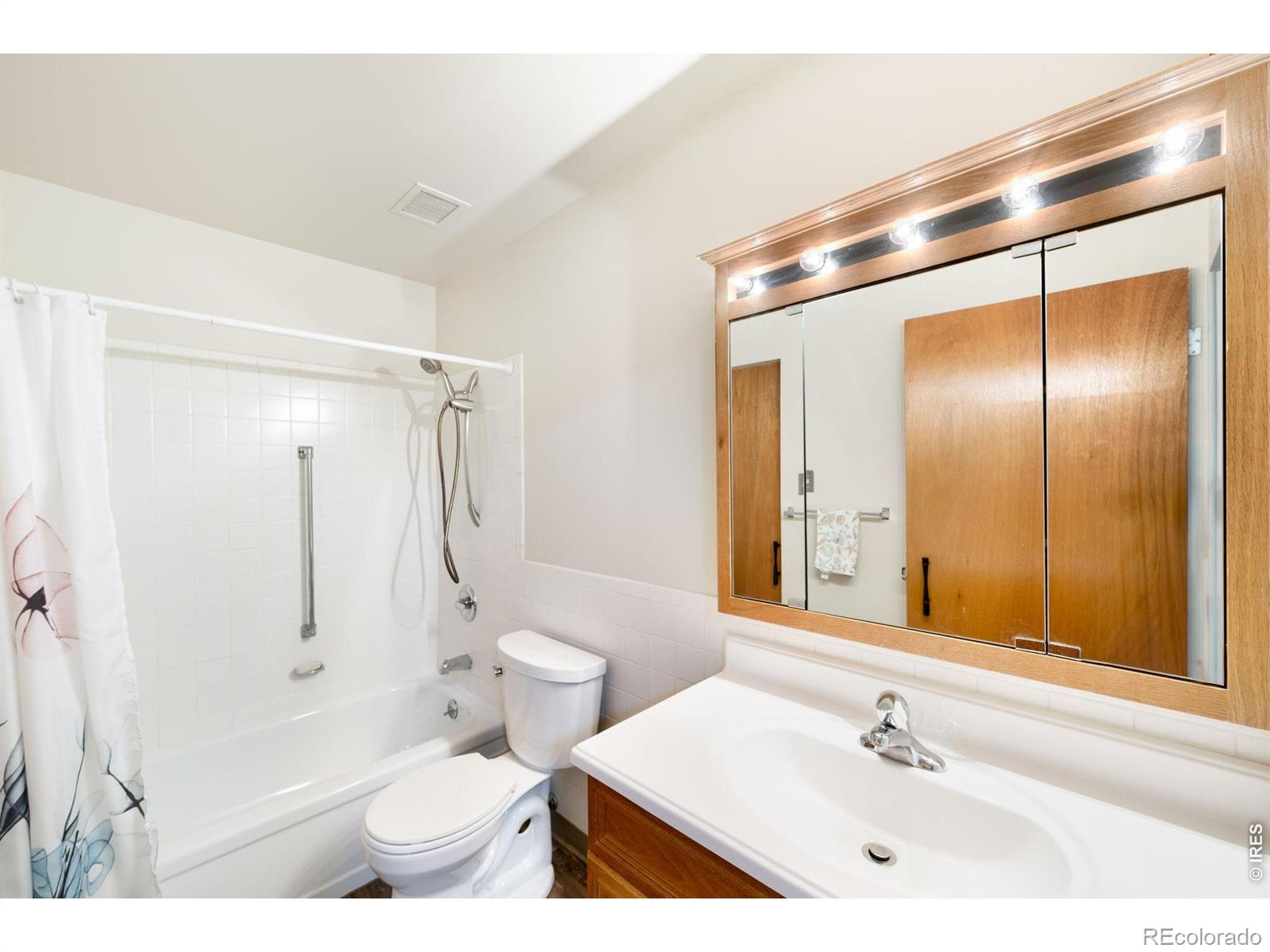 MLS Image #12 for 9150 e center avenue 6d,denver, Colorado