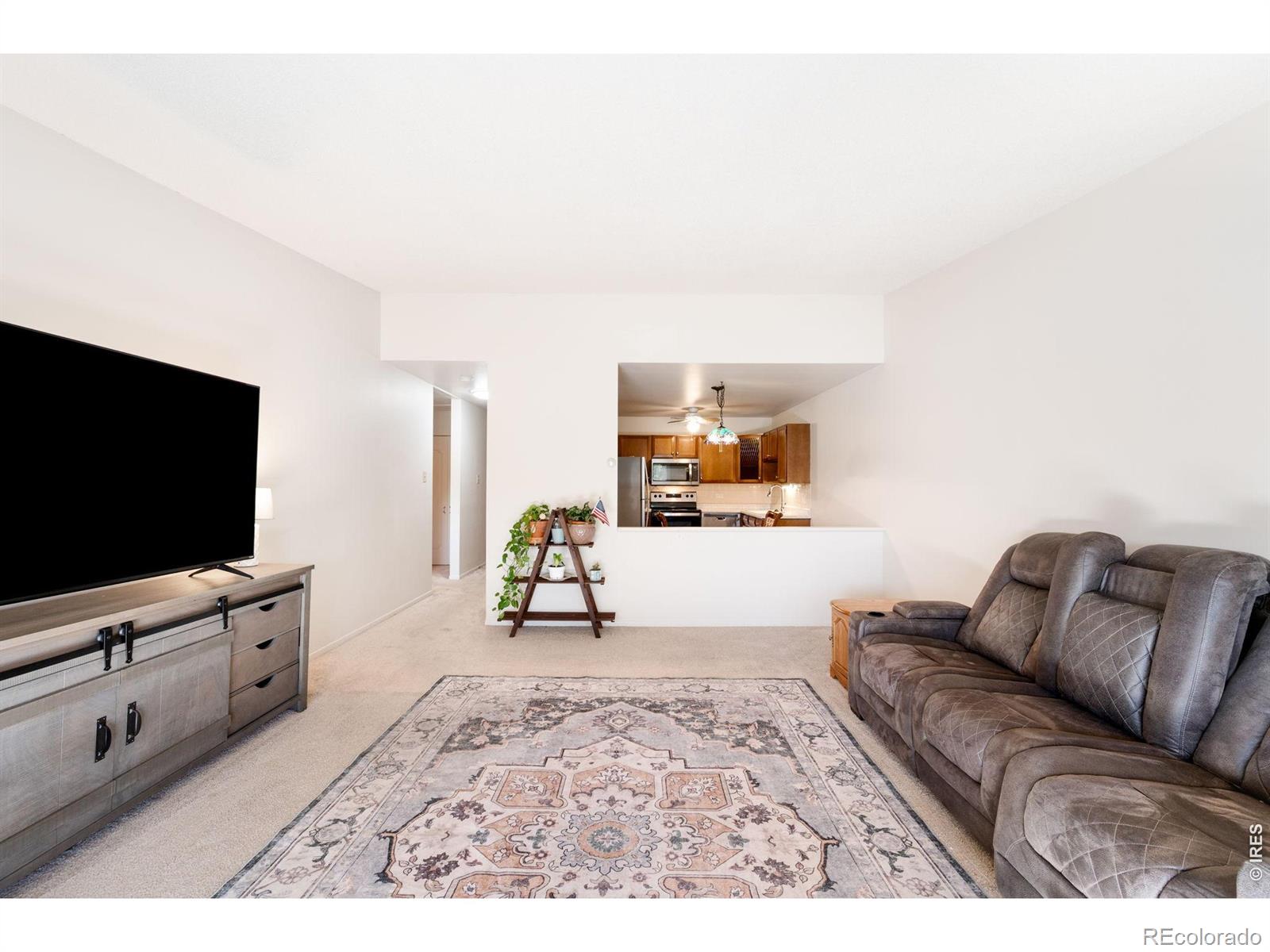 MLS Image #4 for 9150 e center avenue 6d,denver, Colorado