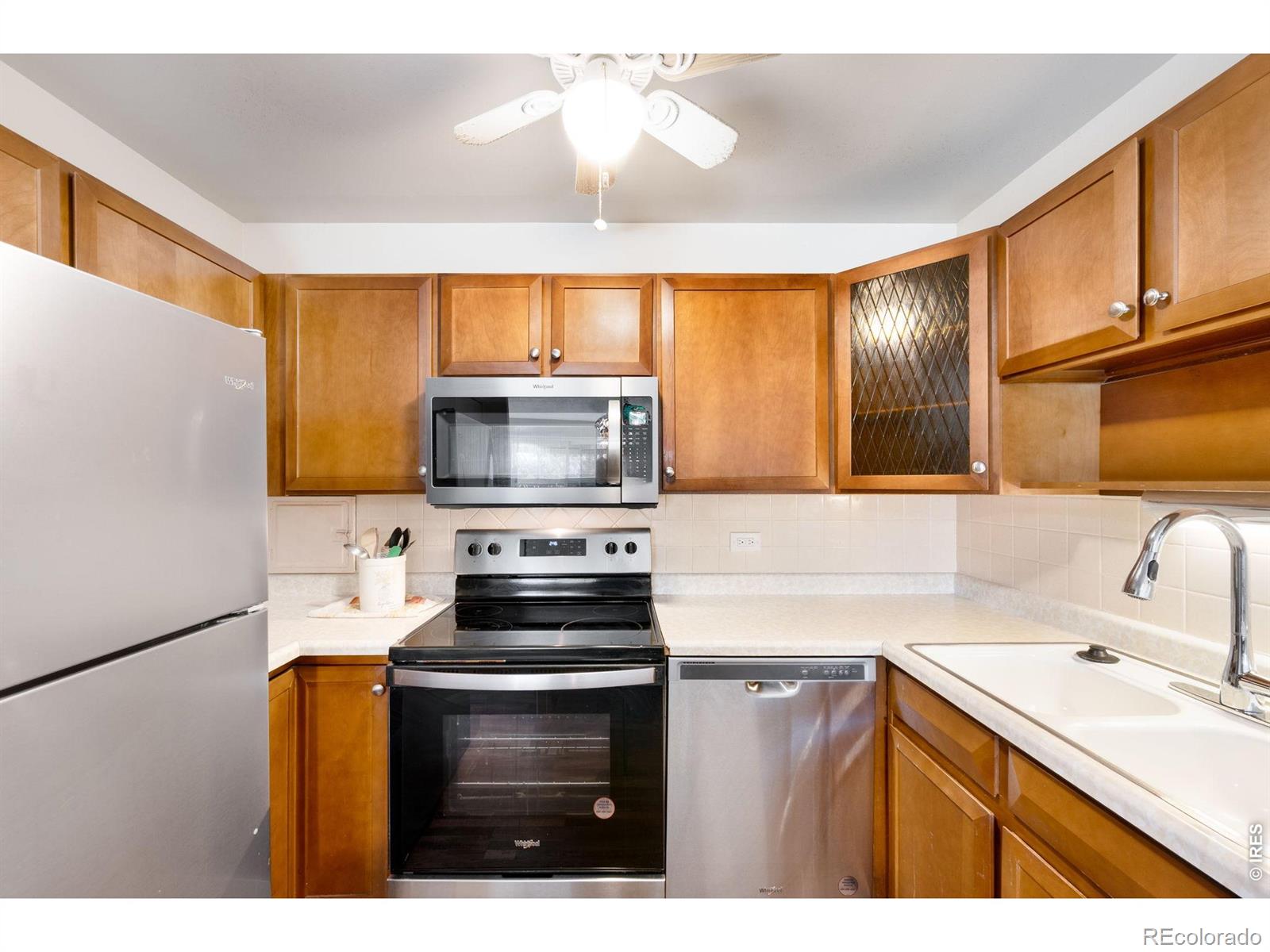 MLS Image #6 for 9150 e center avenue 6d,denver, Colorado