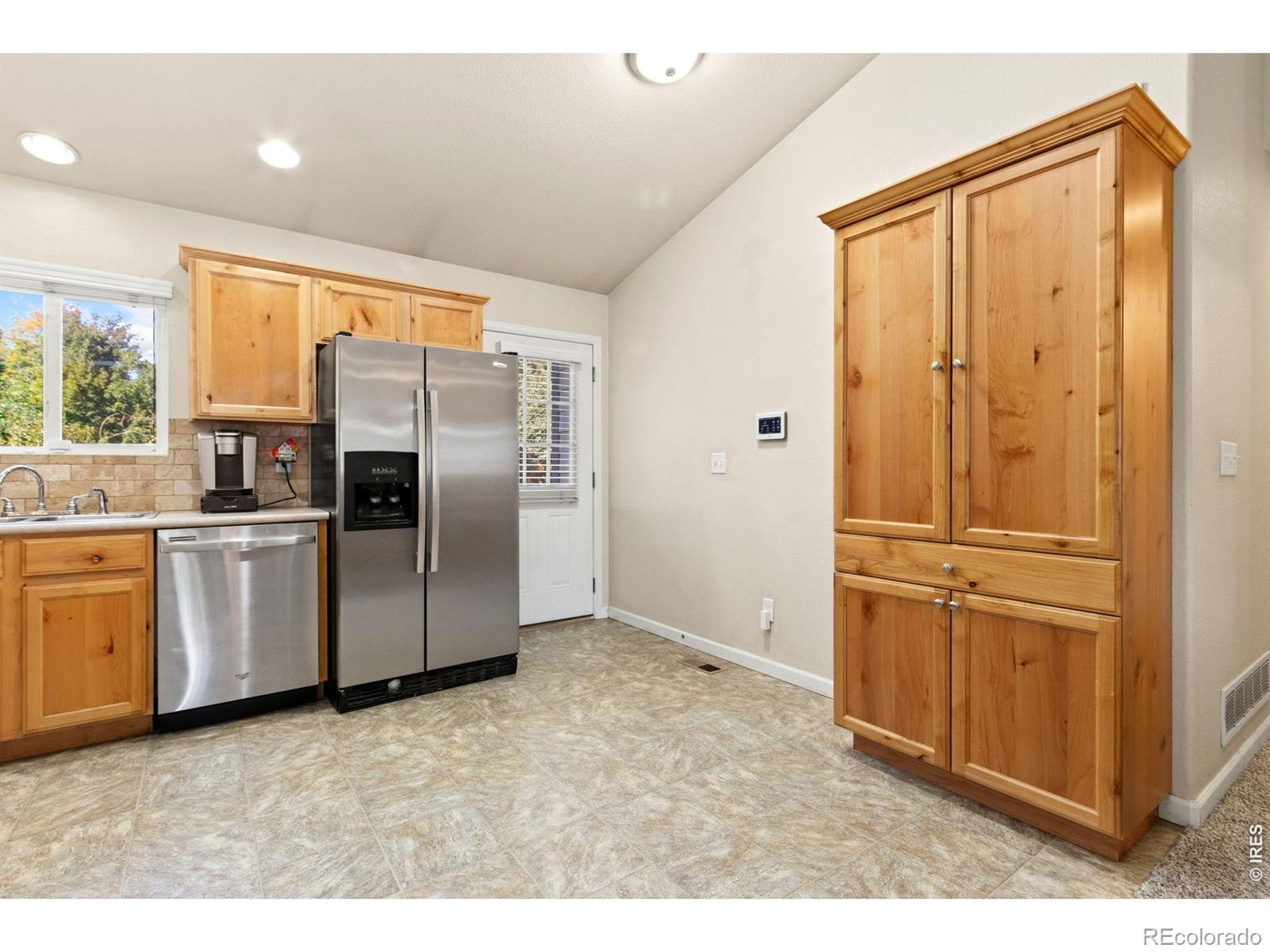 MLS Image #11 for 1855  gemini court,loveland, Colorado