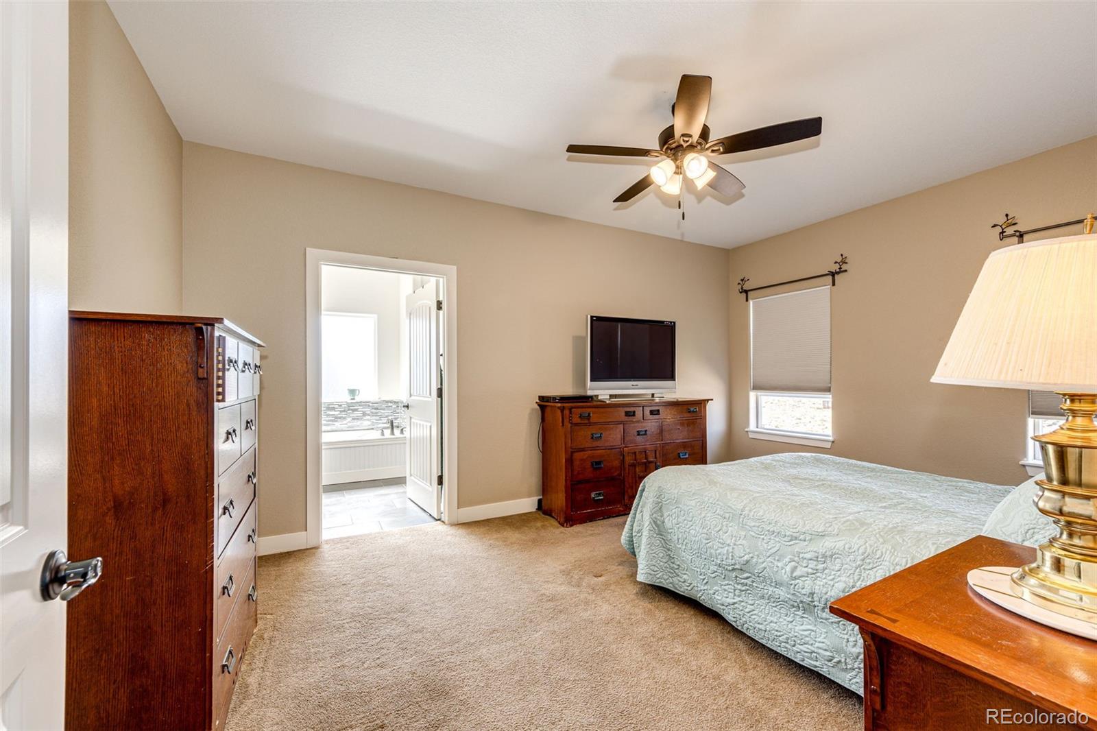 MLS Image #15 for 7651  woodchest street,strasburg, Colorado