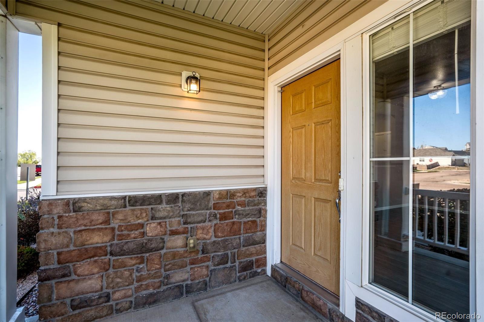 MLS Image #4 for 7303  sandy springs point,fountain, Colorado