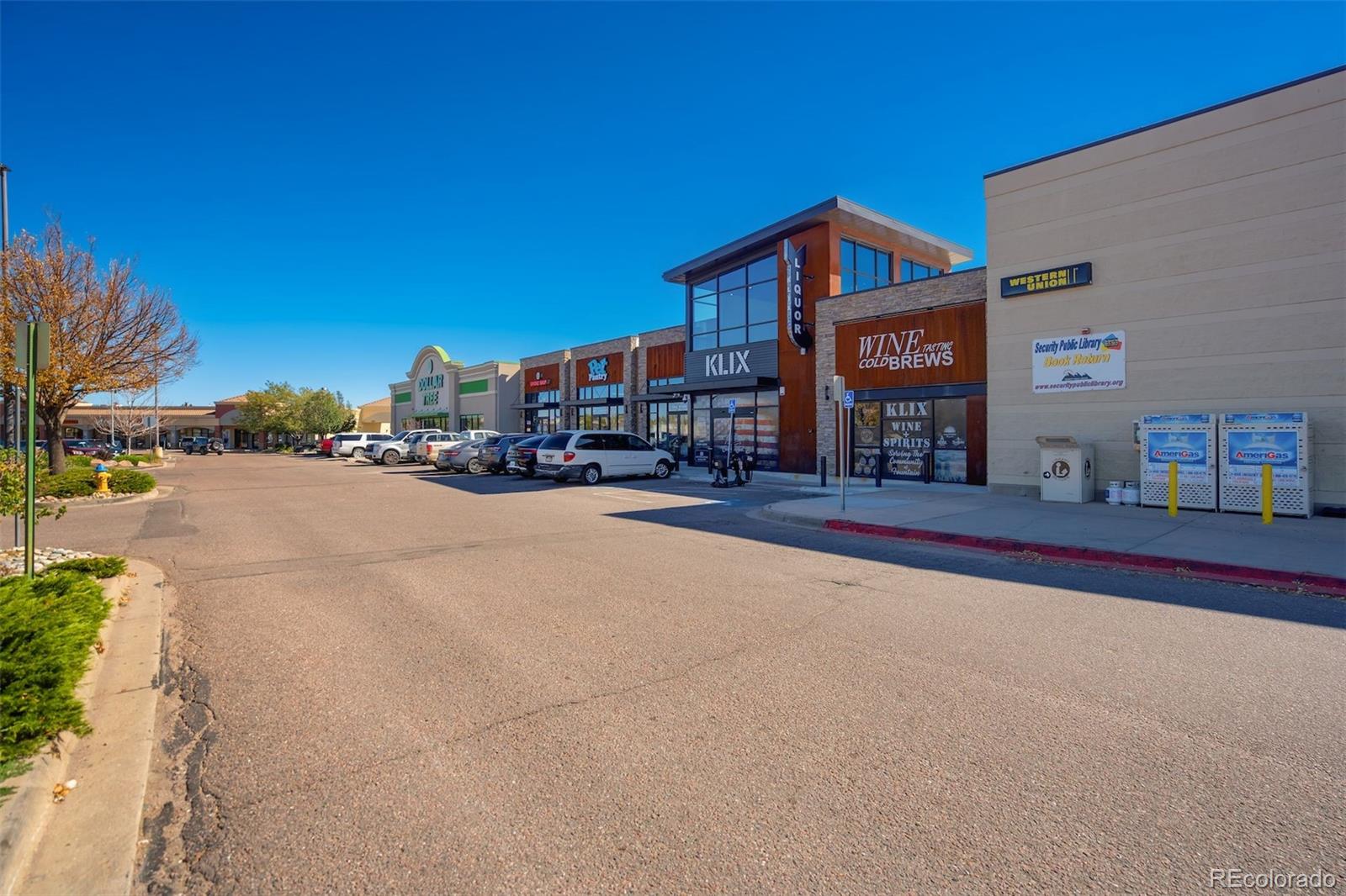 MLS Image #44 for 7303  sandy springs point,fountain, Colorado