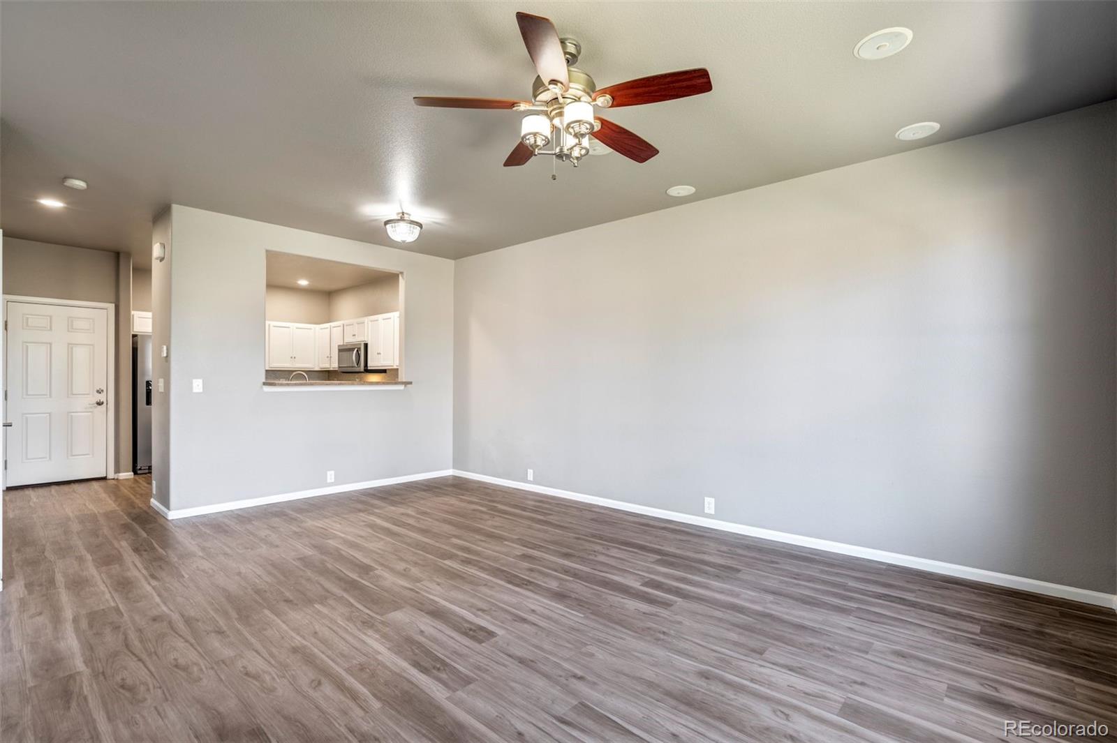MLS Image #7 for 7303  sandy springs point,fountain, Colorado