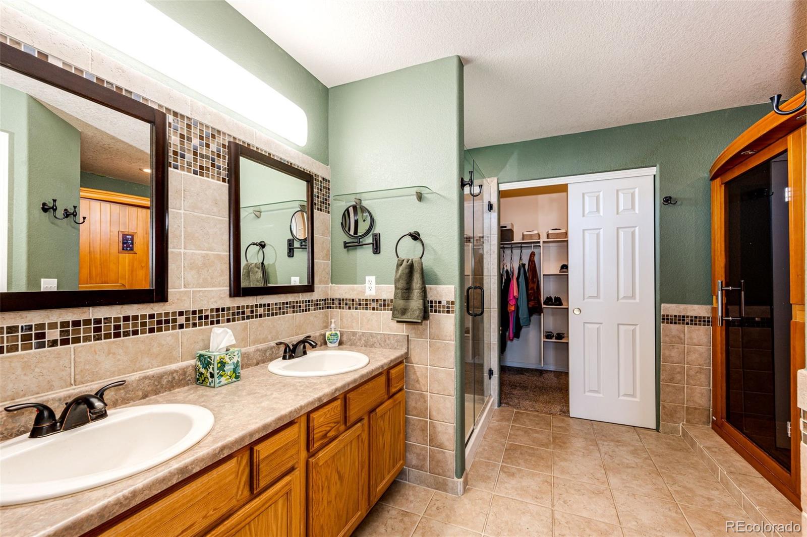 MLS Image #21 for 56401 e 37th court,strasburg, Colorado