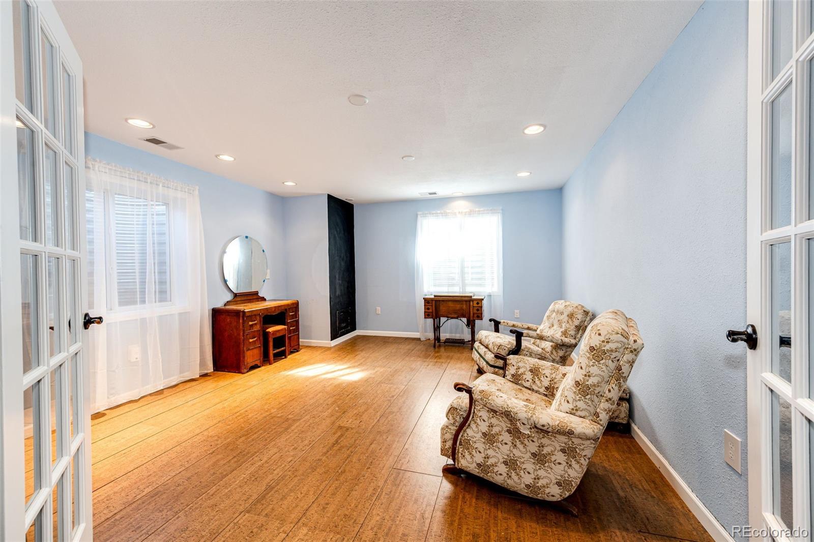 MLS Image #29 for 56401 e 37th court,strasburg, Colorado