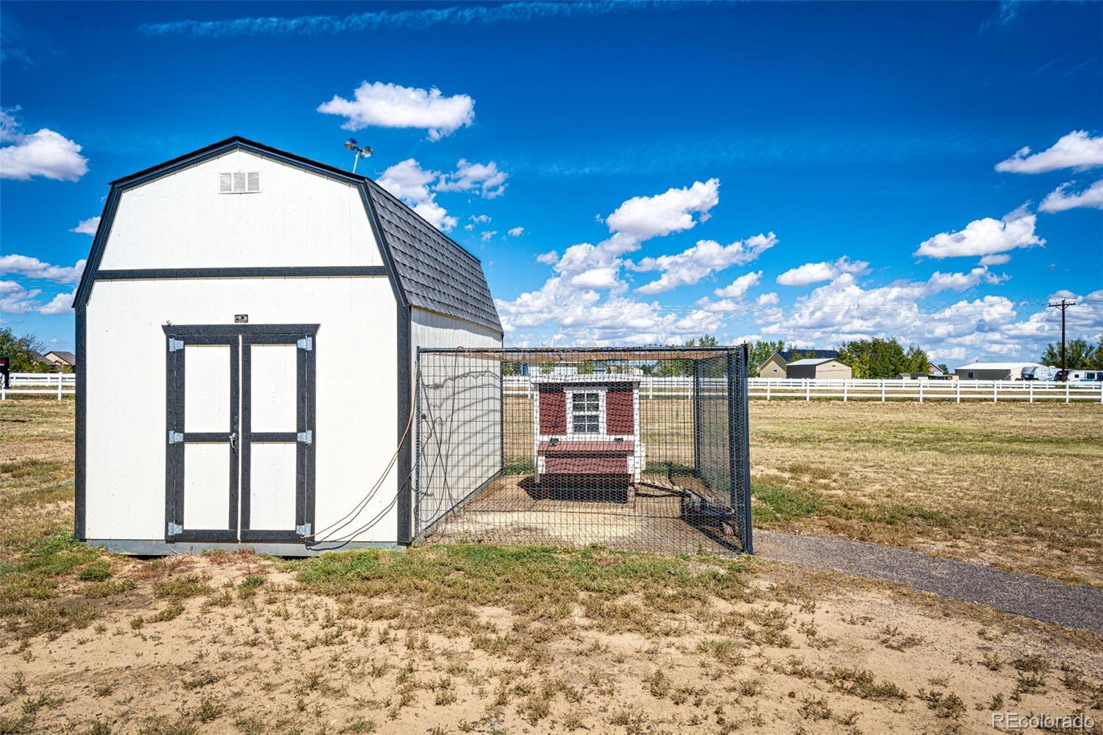 MLS Image #36 for 56401 e 37th court,strasburg, Colorado