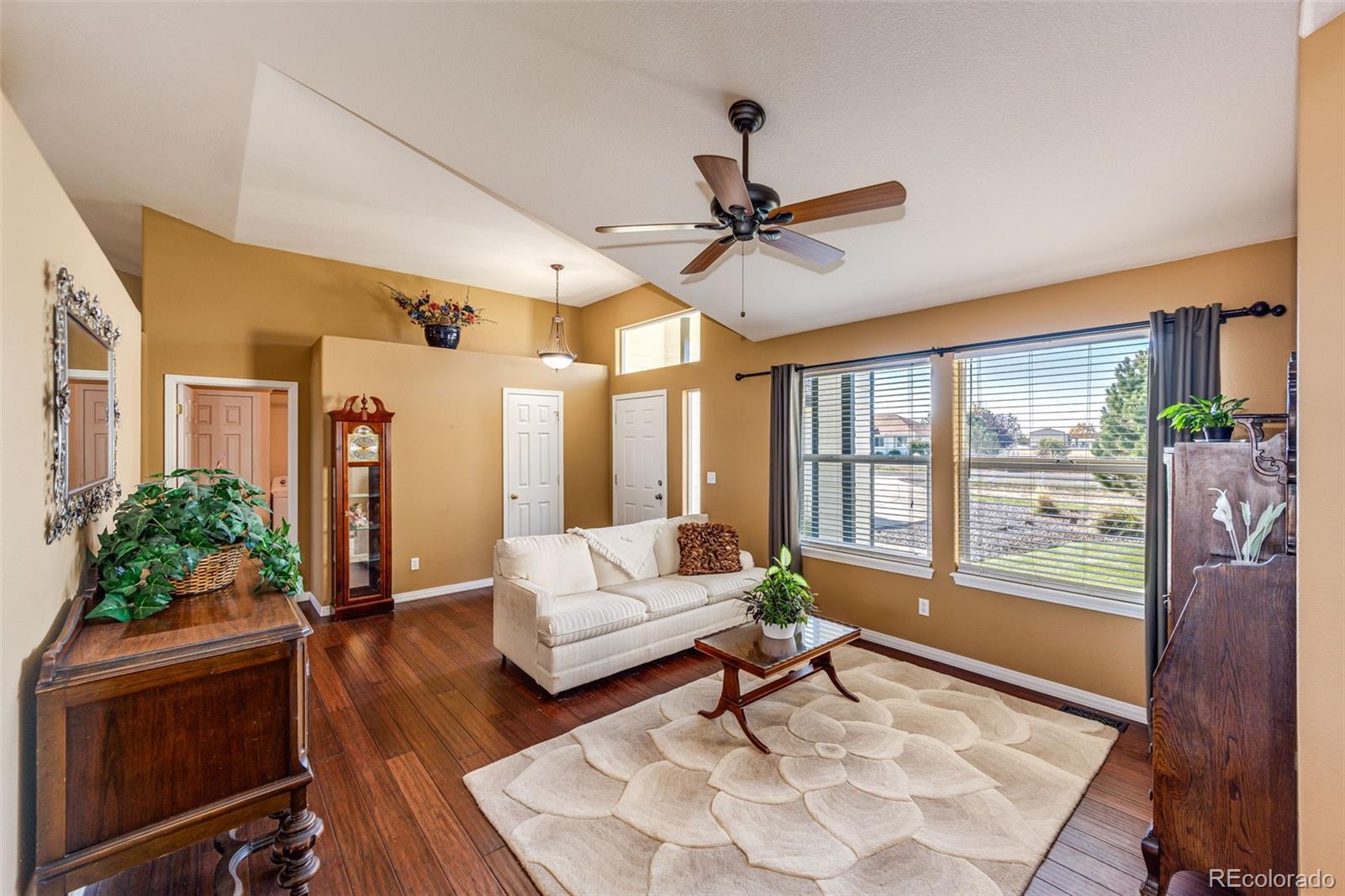 MLS Image #7 for 56401 e 37th court,strasburg, Colorado