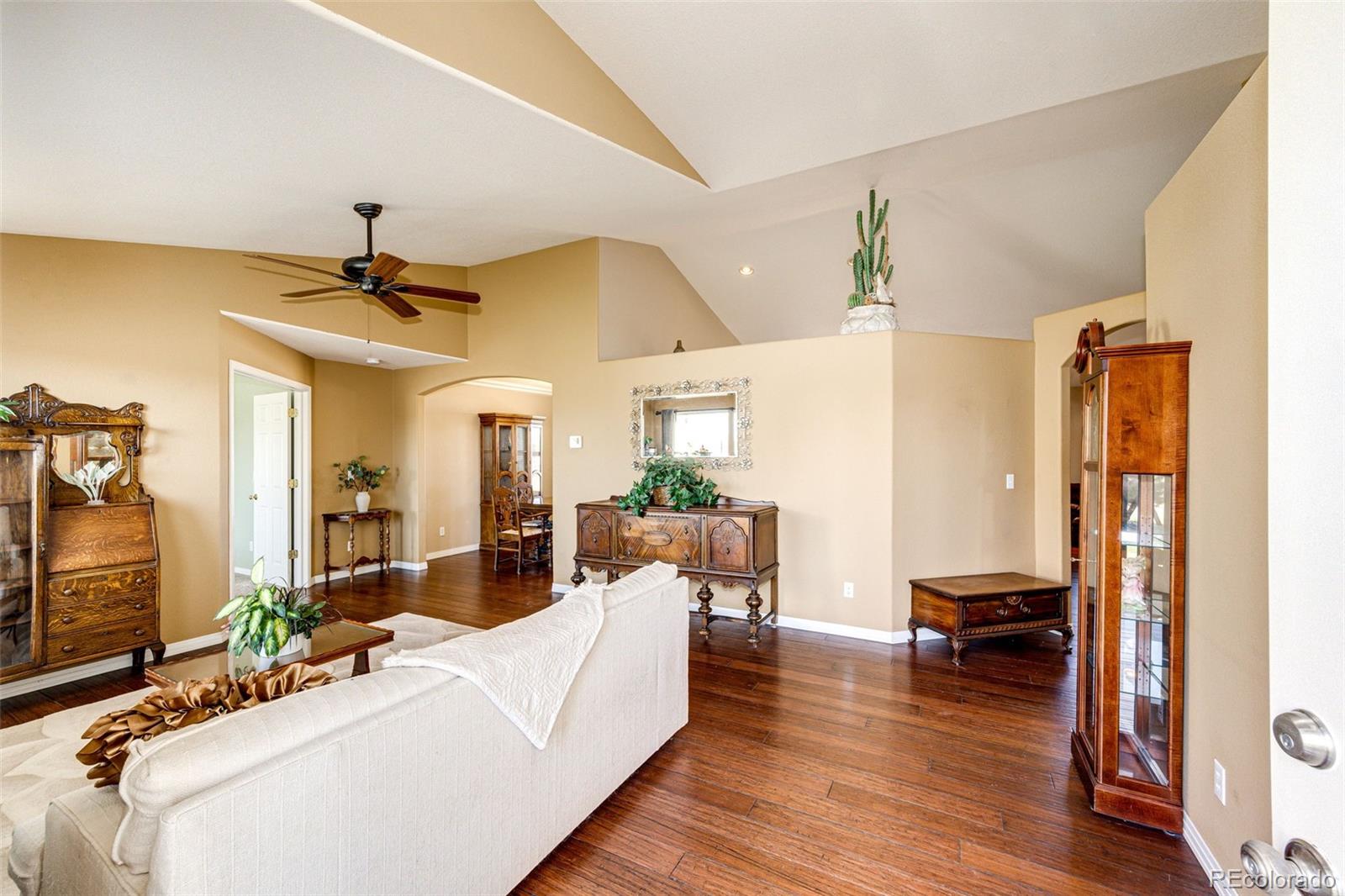MLS Image #9 for 56401 e 37th court,strasburg, Colorado