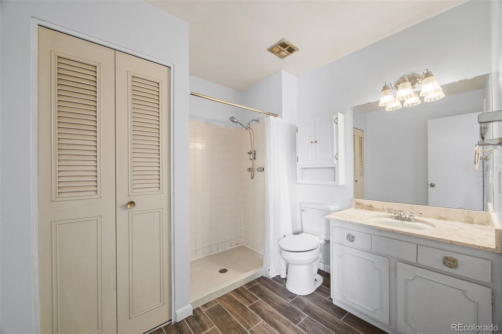 MLS Image #21 for 8613  santa fe drive,thornton, Colorado
