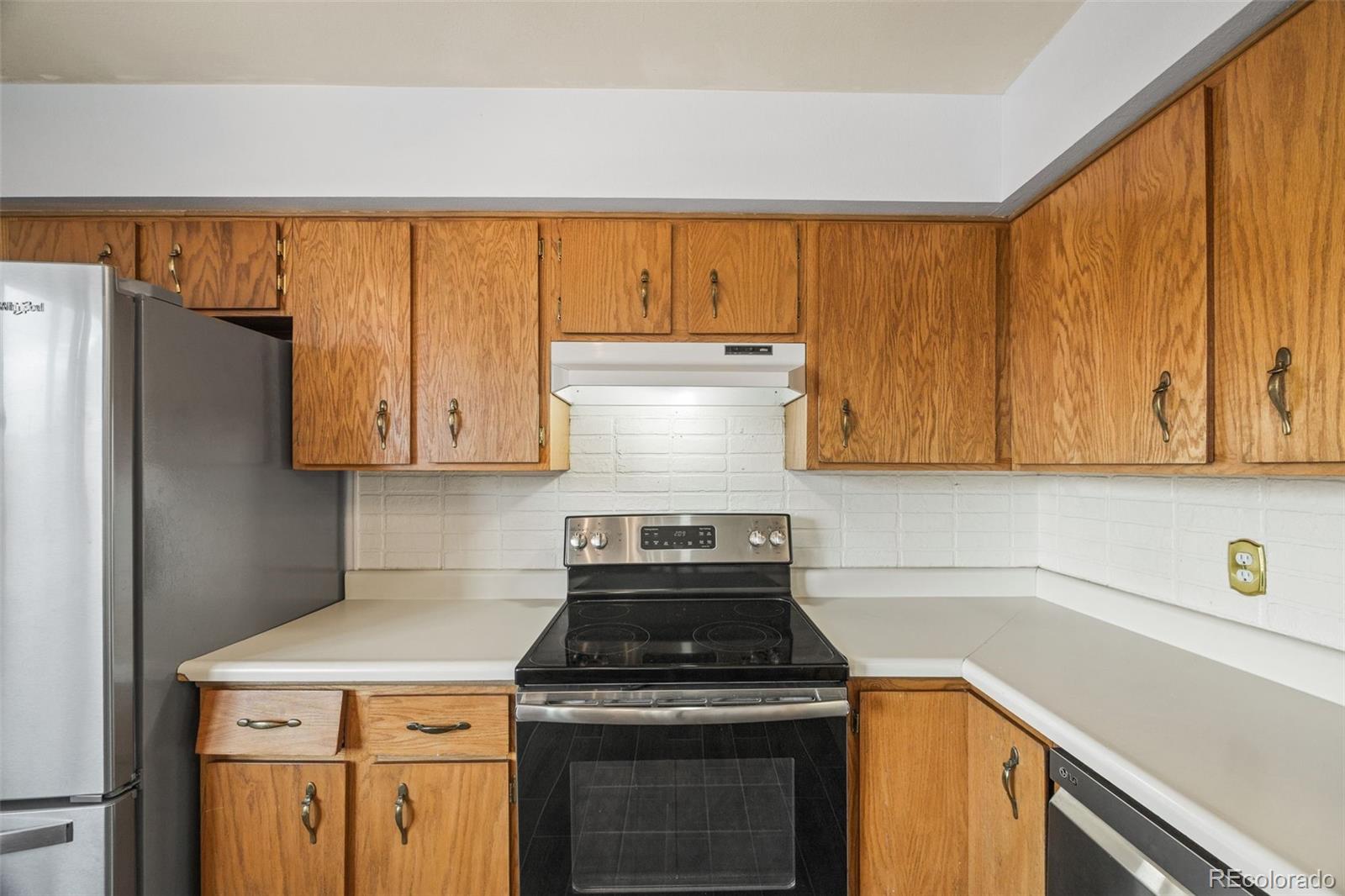 MLS Image #8 for 8613  santa fe drive,thornton, Colorado