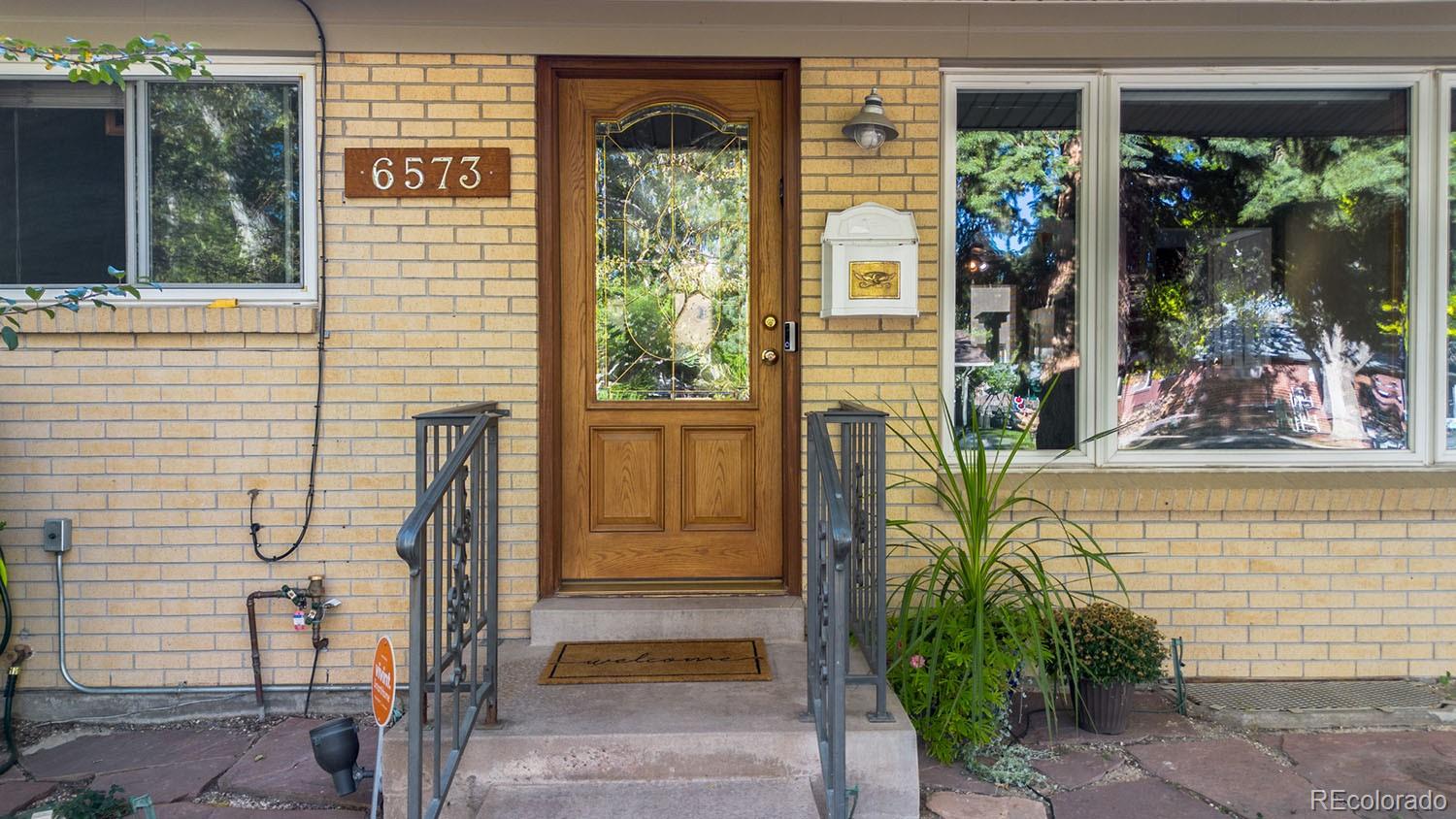 MLS Image #1 for 6573 s datura street,littleton, Colorado