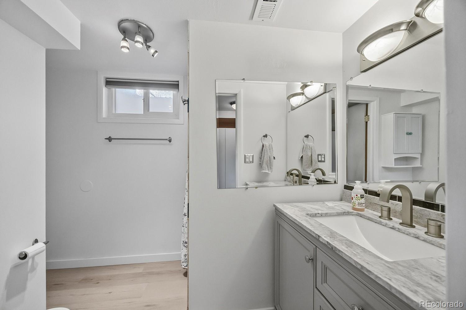 MLS Image #22 for 6573 s datura street,littleton, Colorado