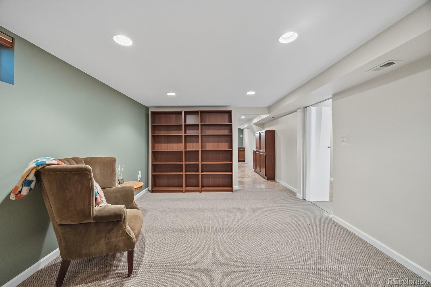 MLS Image #29 for 6573 s datura street,littleton, Colorado