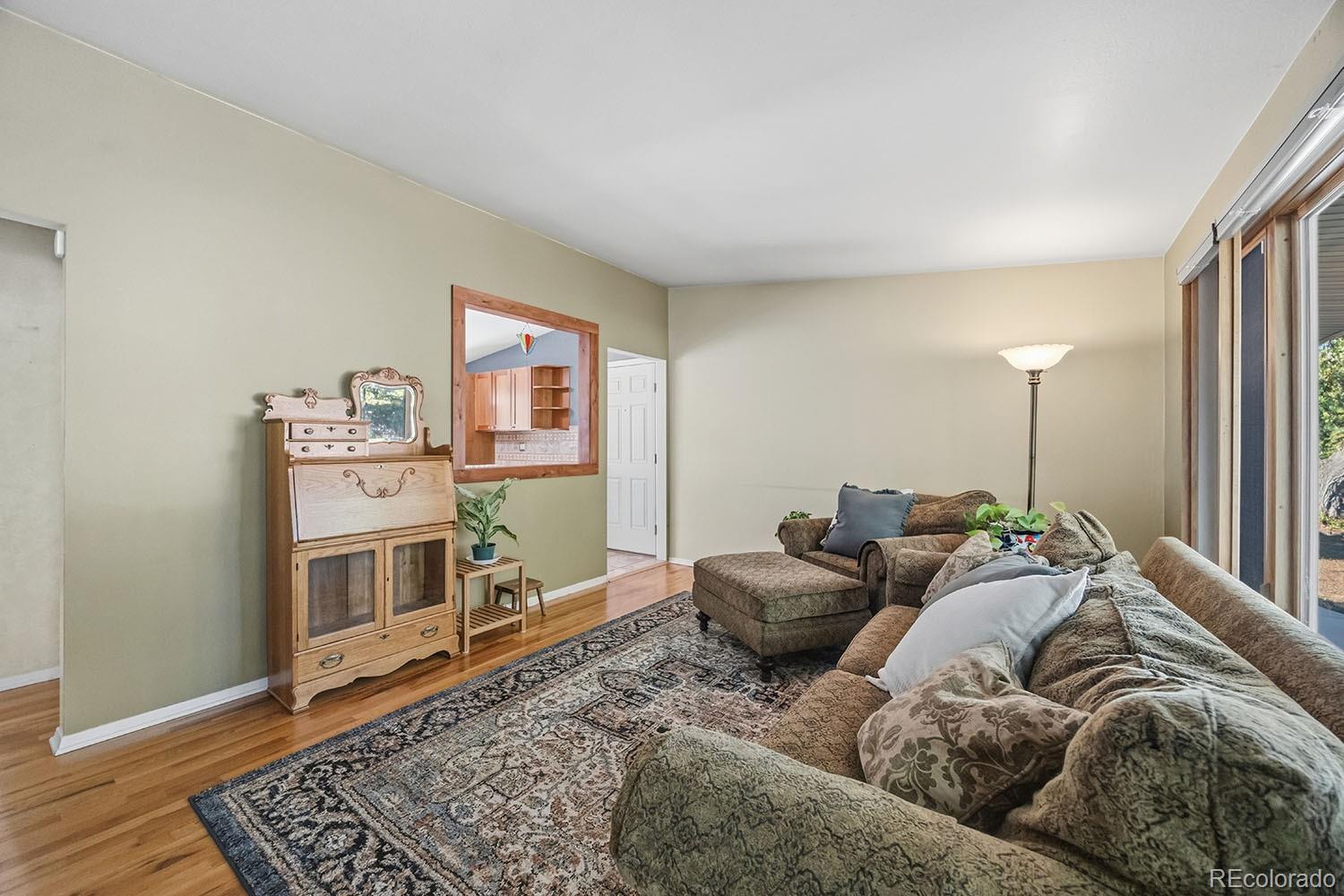 MLS Image #5 for 6573 s datura street,littleton, Colorado