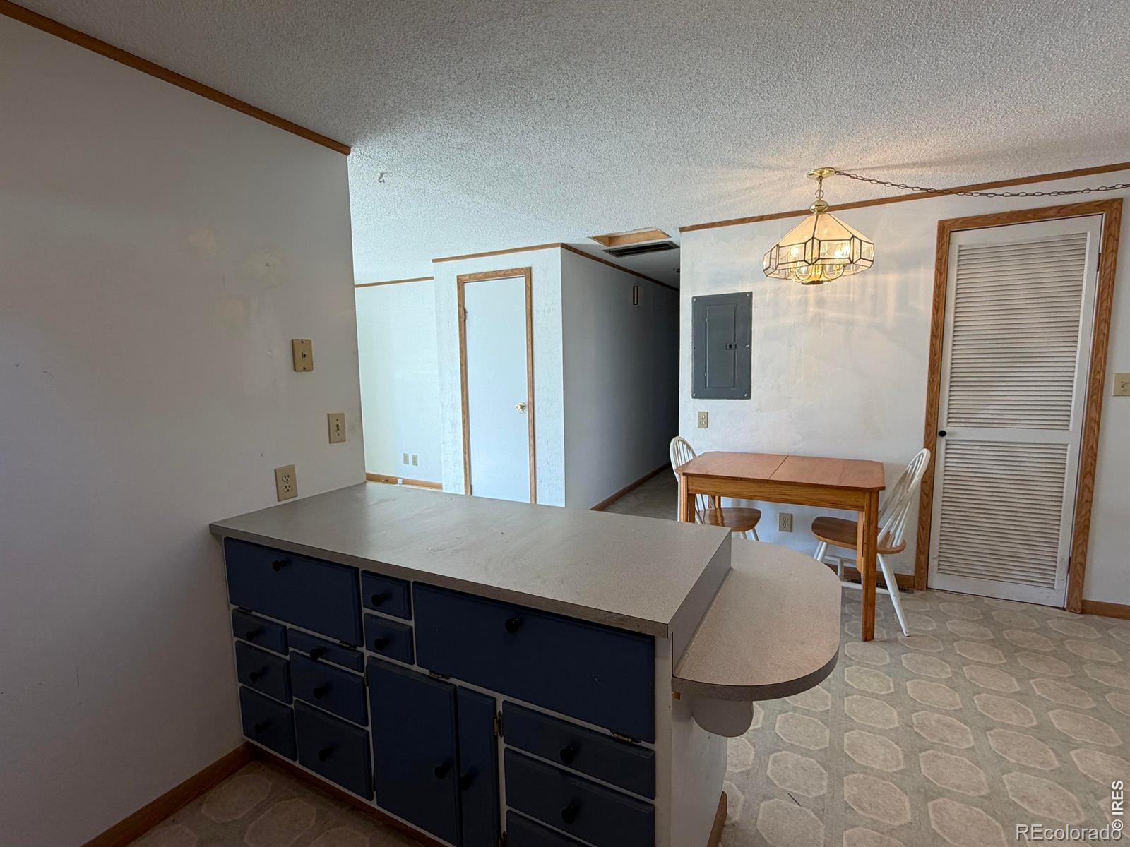 MLS Image #5 for 431 w strohm street,haxtun, Colorado