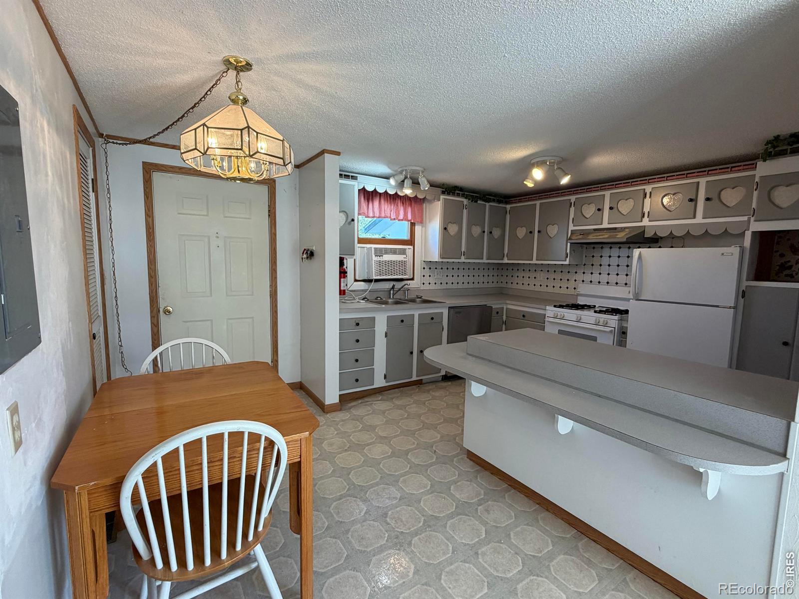 MLS Image #7 for 431 w strohm street,haxtun, Colorado