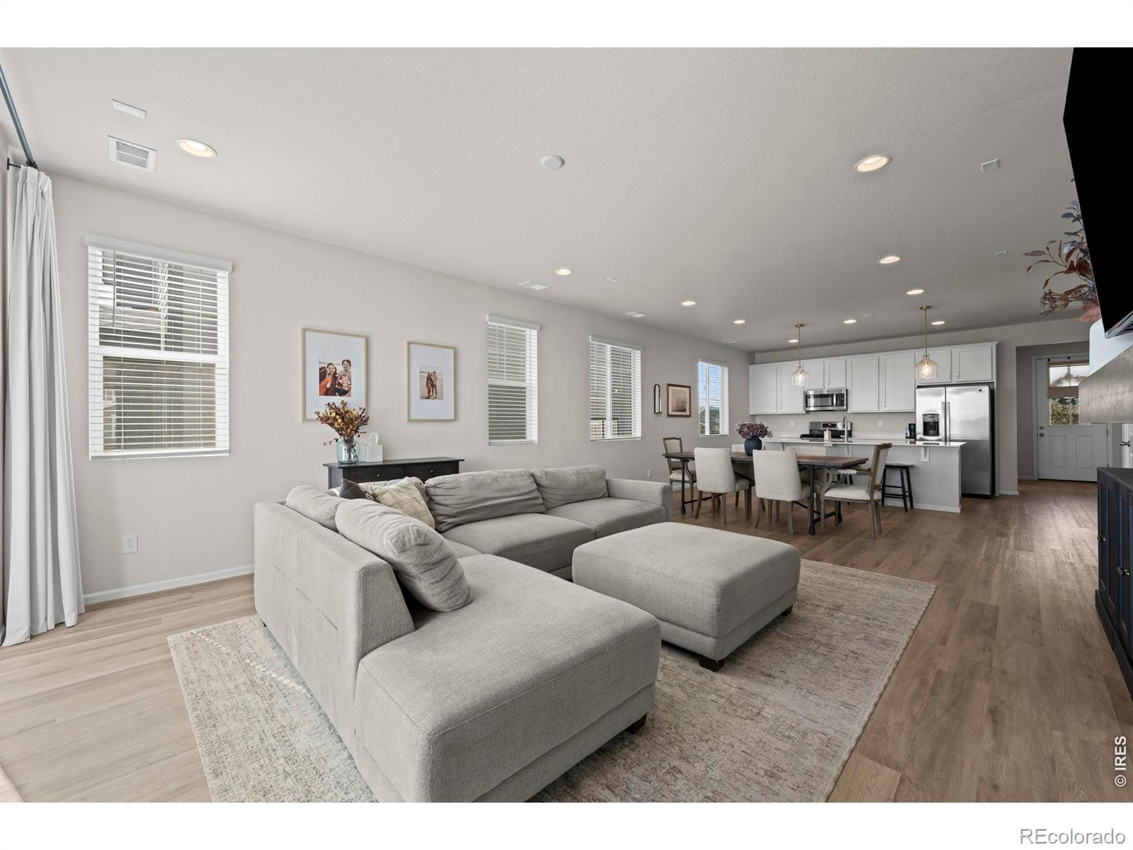 MLS Image #10 for 847  goodrich peak street,erie, Colorado