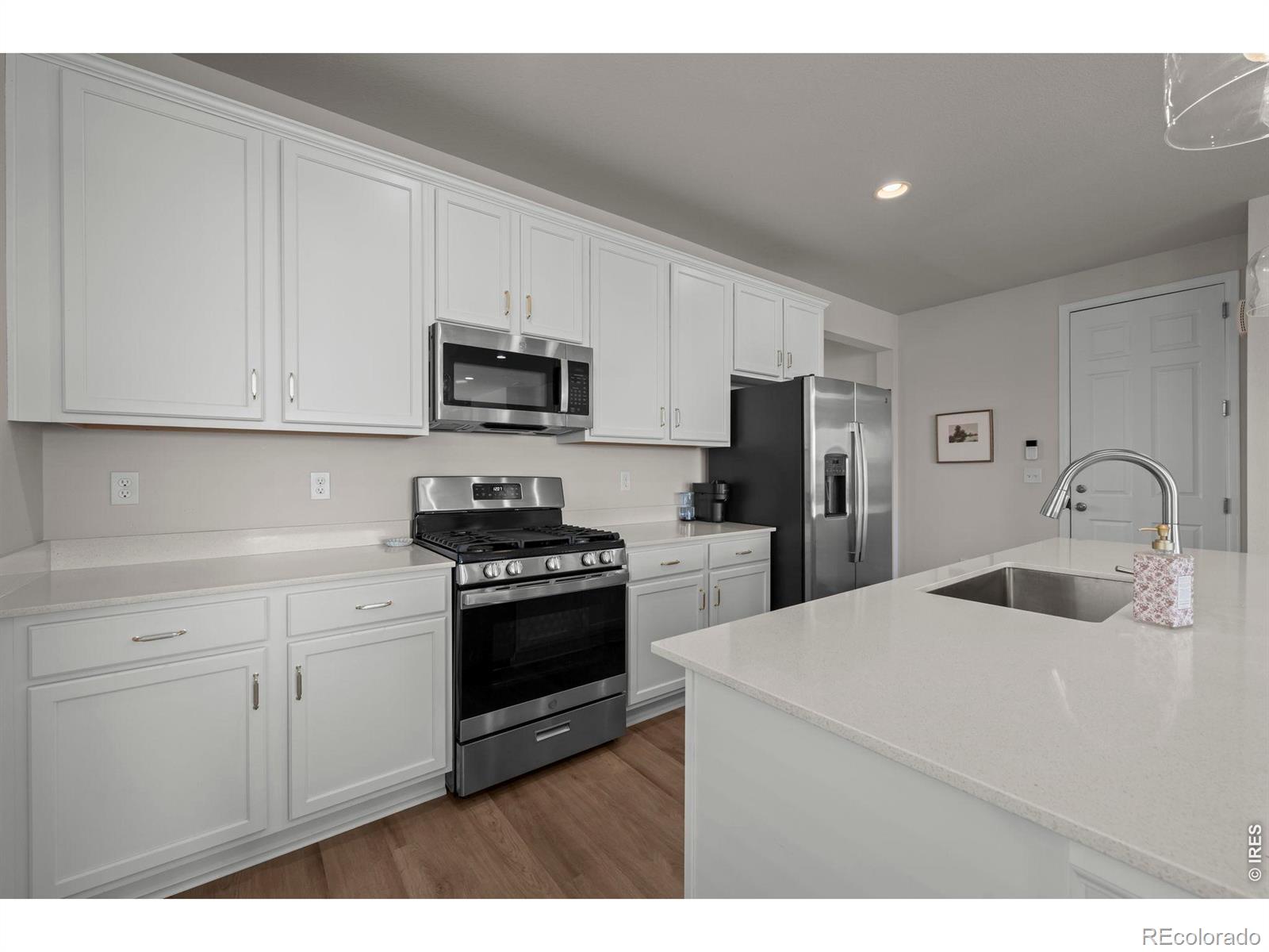 MLS Image #4 for 847  goodrich peak street,erie, Colorado