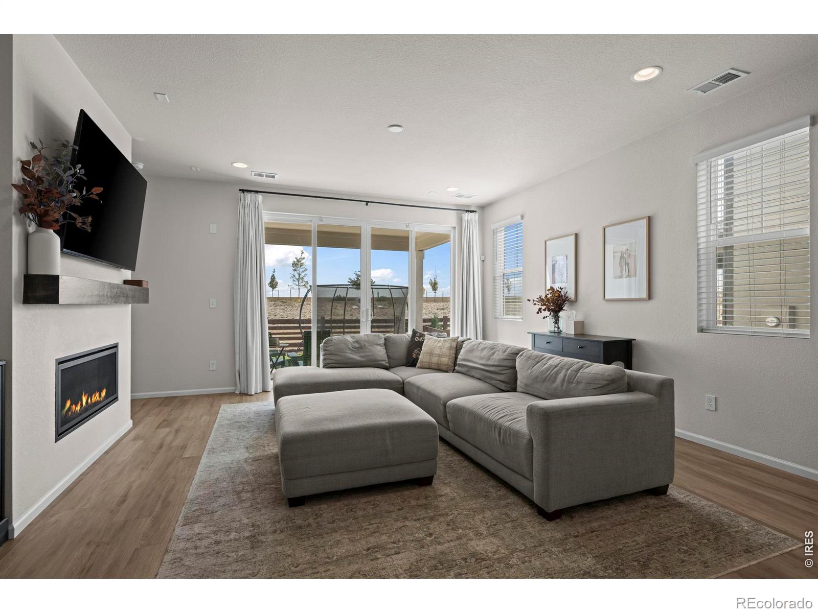 MLS Image #8 for 847  goodrich peak street,erie, Colorado