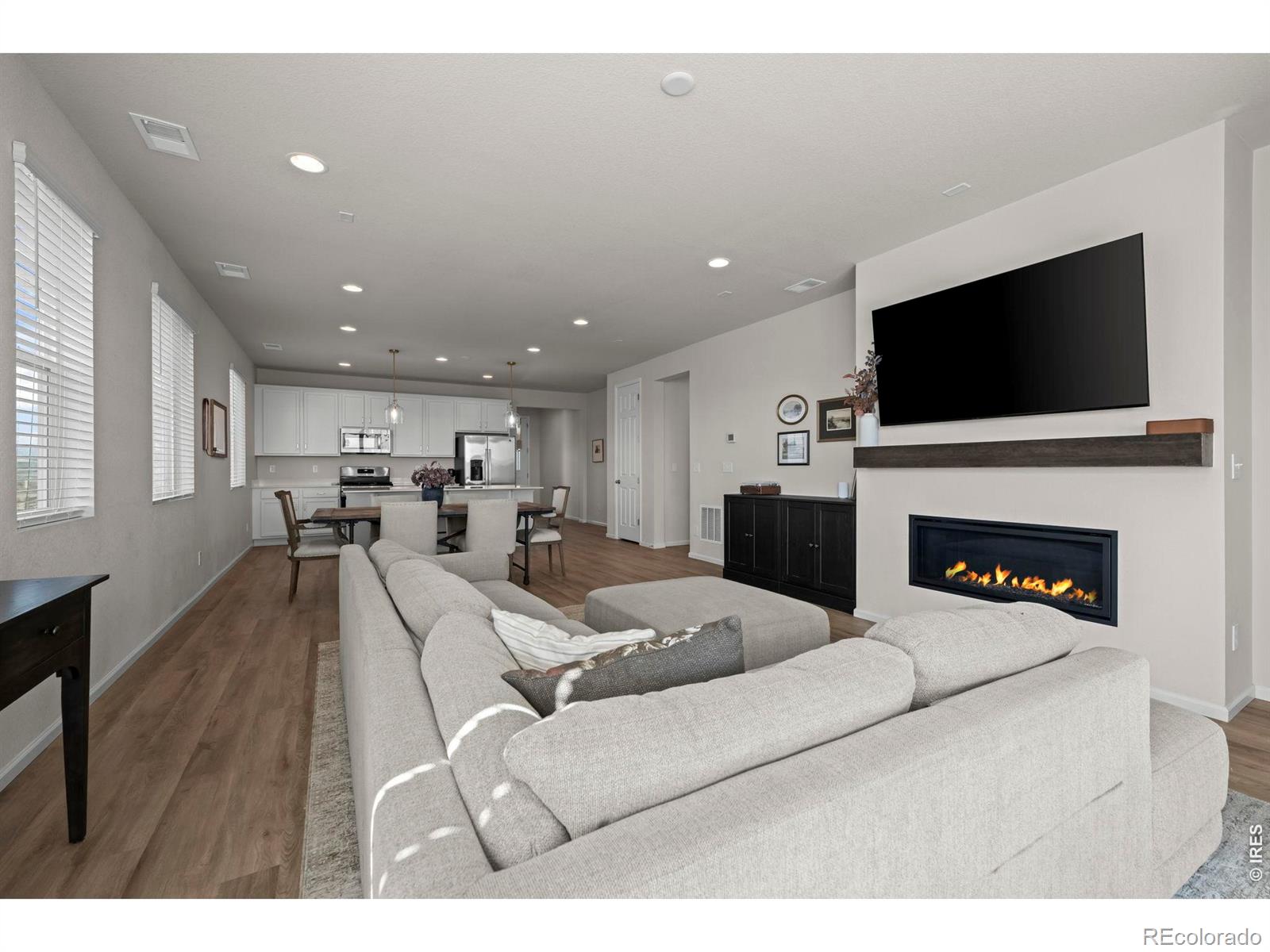 MLS Image #9 for 847  goodrich peak street,erie, Colorado