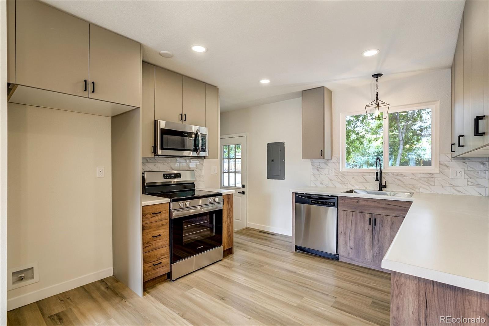 MLS Image #12 for 806  querida drive,colorado springs, Colorado