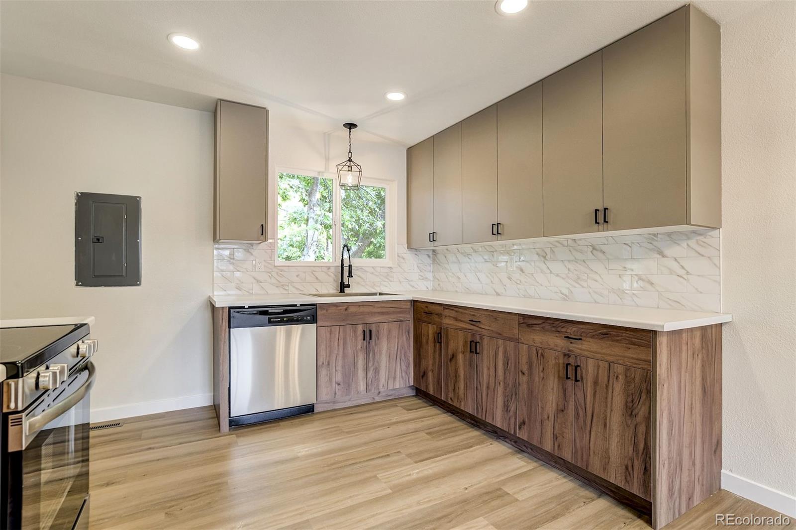 MLS Image #14 for 806  querida drive,colorado springs, Colorado