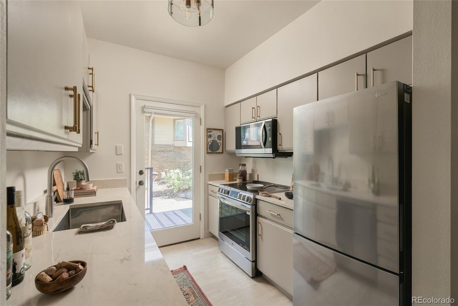 MLS Image #26 for 170 s jackson street,denver, Colorado