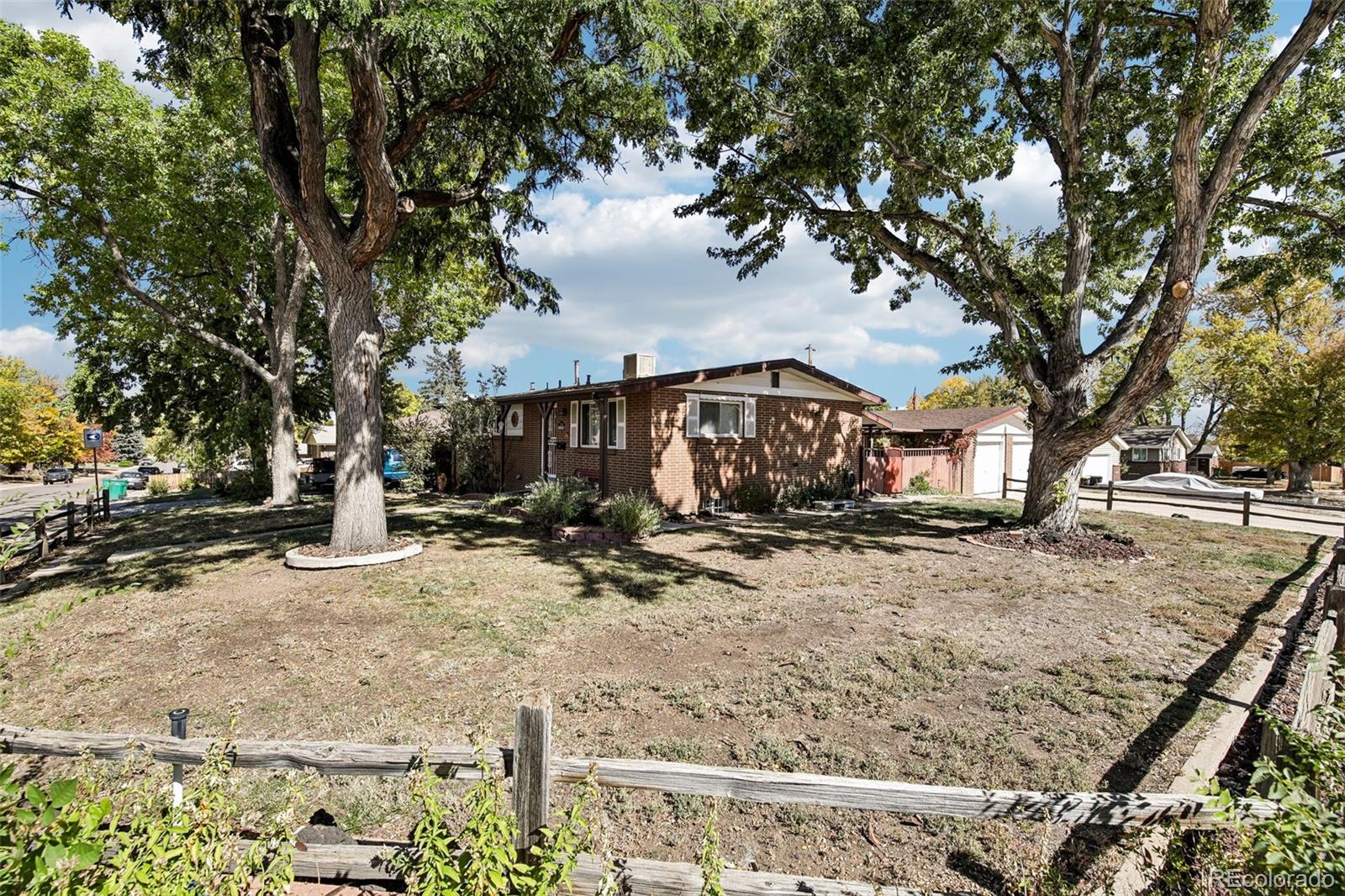 MLS Image #1 for 1694 s balsam street,lakewood, Colorado