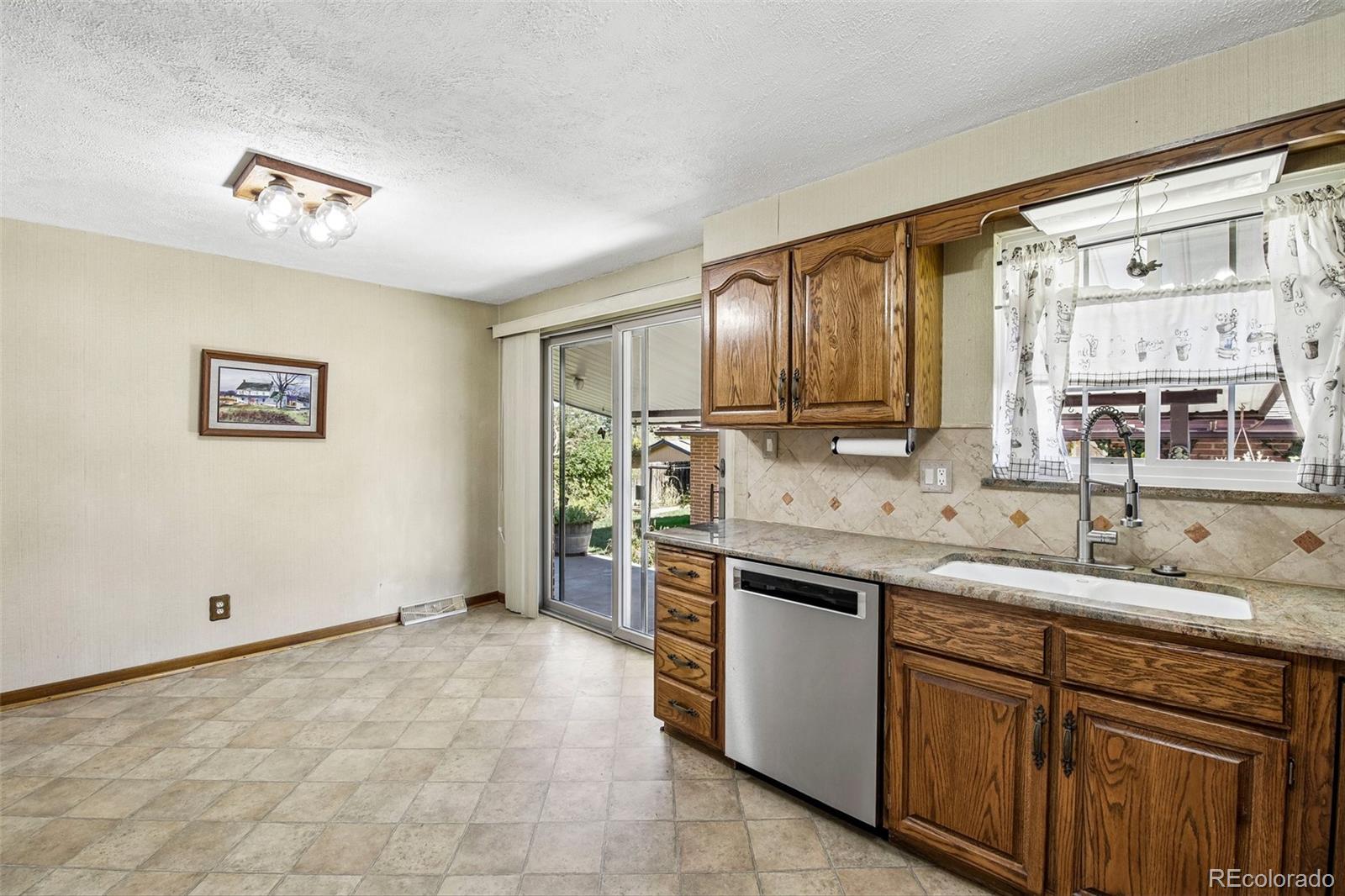 MLS Image #12 for 1694 s balsam street,lakewood, Colorado