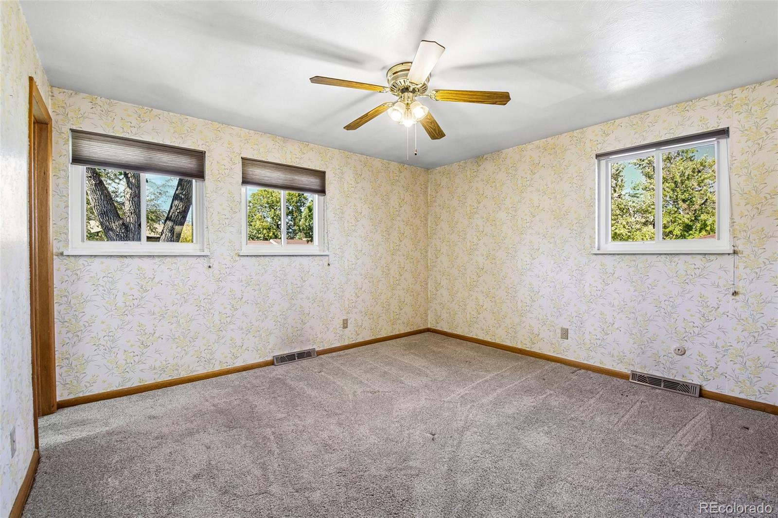 MLS Image #16 for 1694 s balsam street,lakewood, Colorado