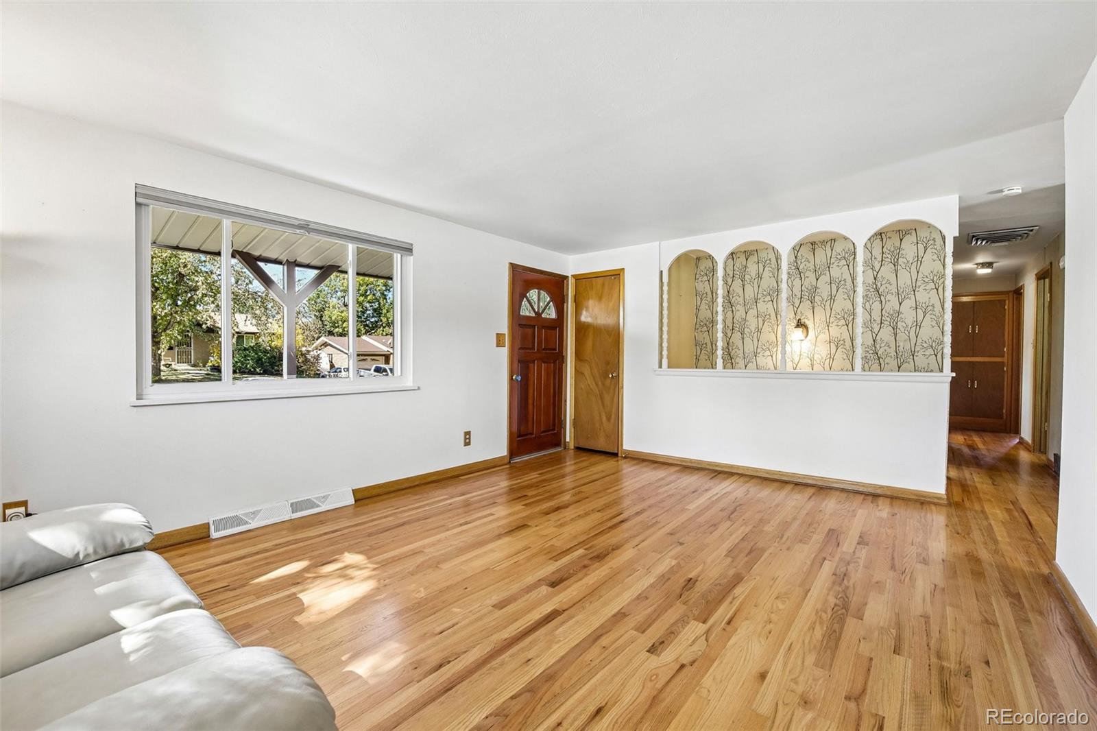 MLS Image #6 for 1694 s balsam street,lakewood, Colorado