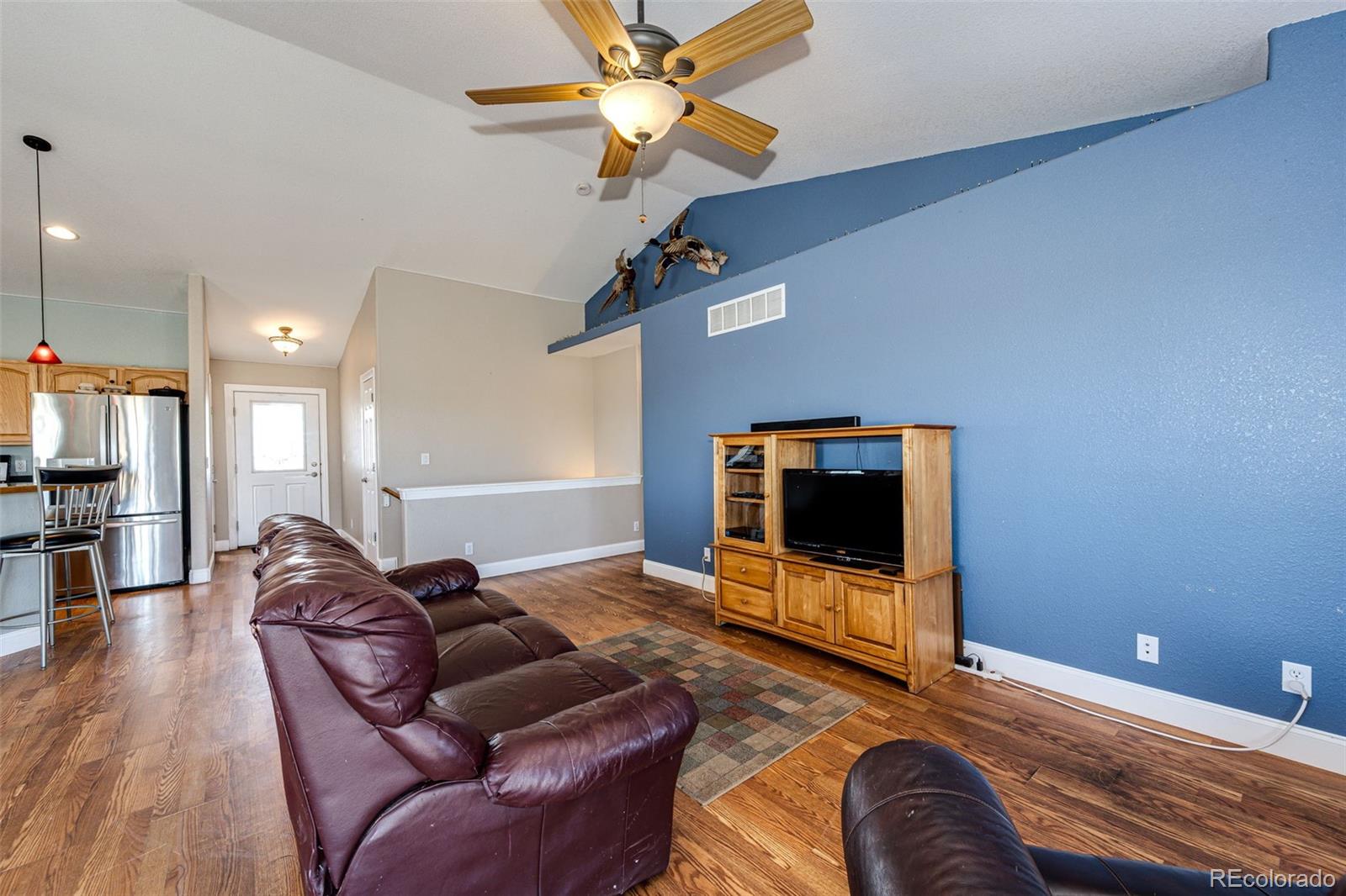MLS Image #9 for 1850  comanche drive,strasburg, Colorado