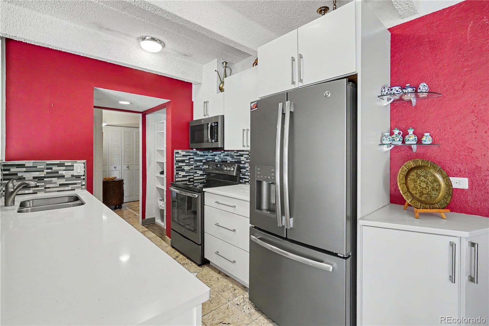MLS Image #10 for 675 s university boulevard,denver, Colorado