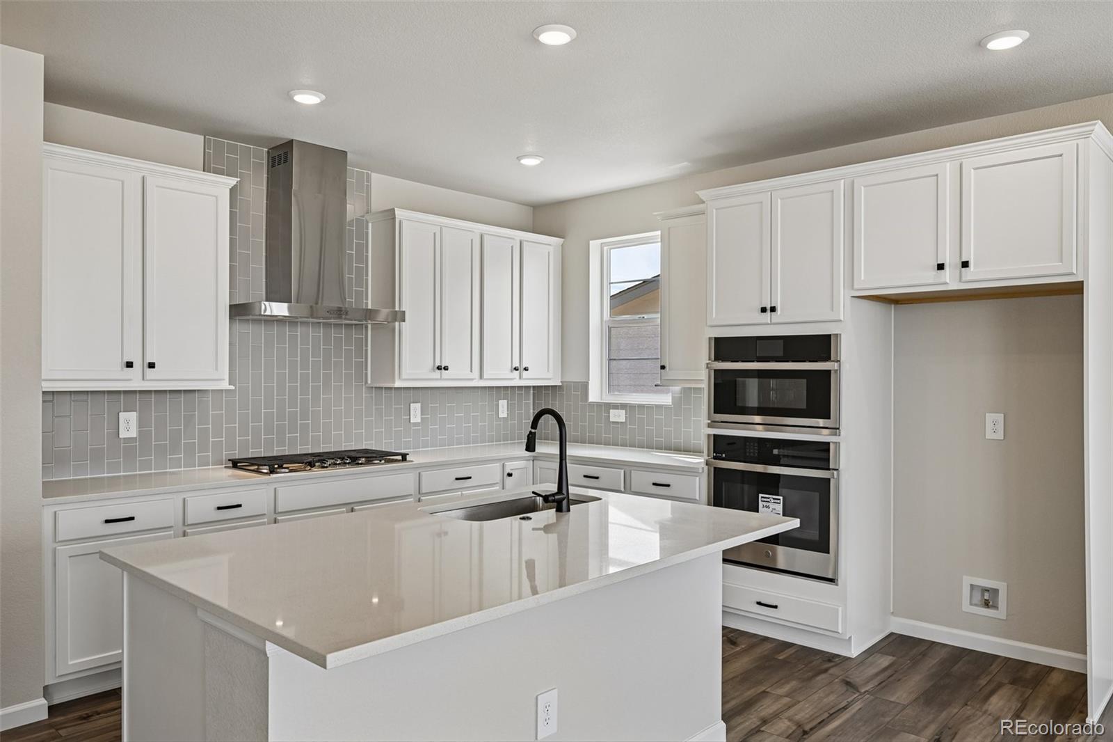 MLS Image #3 for 24377 e river front drive,aurora, Colorado