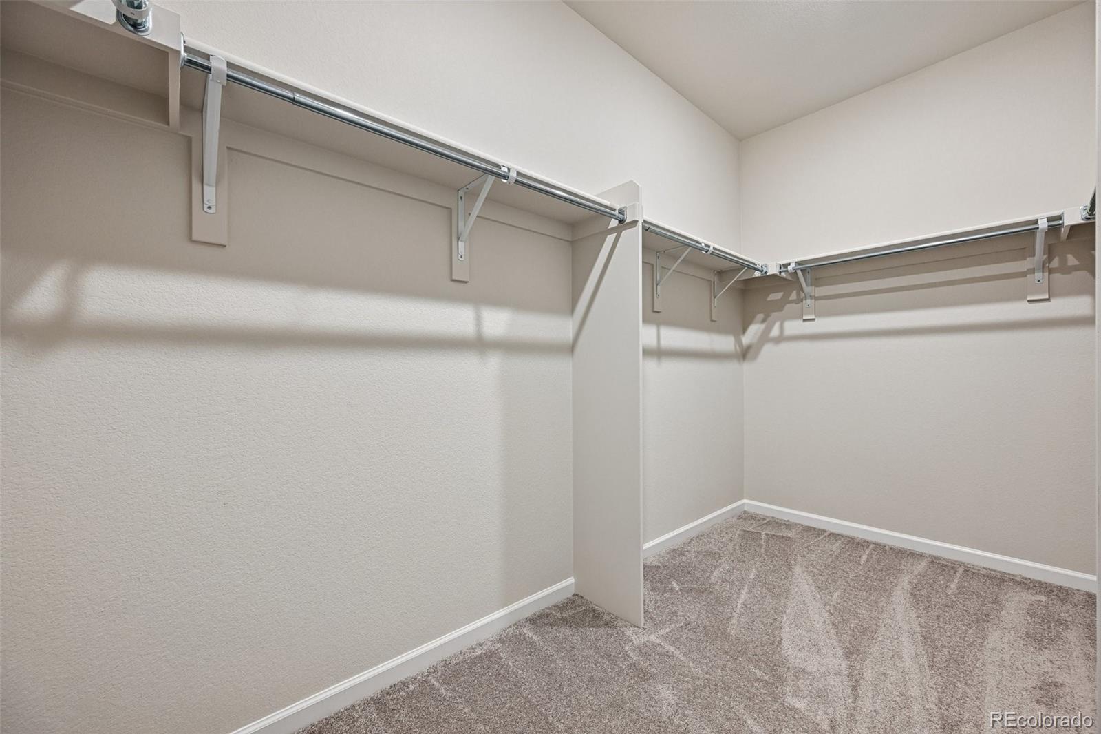 MLS Image #8 for 24377 e river front drive,aurora, Colorado