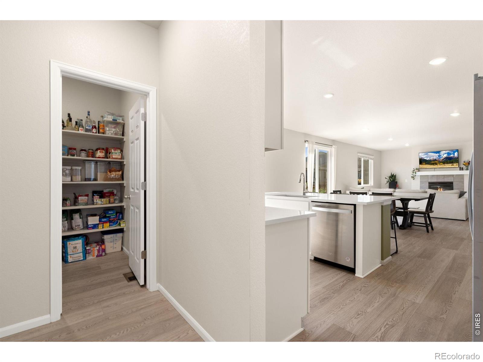 MLS Image #16 for 1117  crystal creek drive,windsor, Colorado