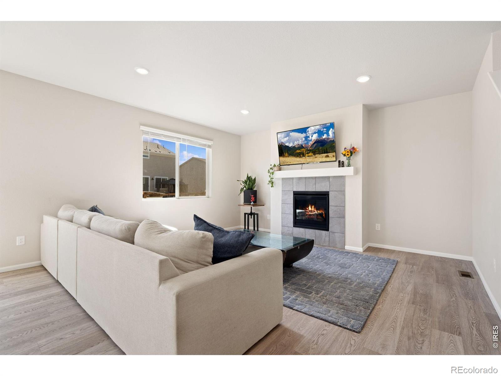 MLS Image #7 for 1117  crystal creek drive,windsor, Colorado