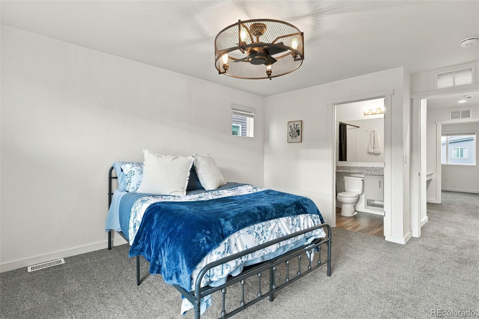 MLS Image #20 for 5402  tower road,denver, Colorado