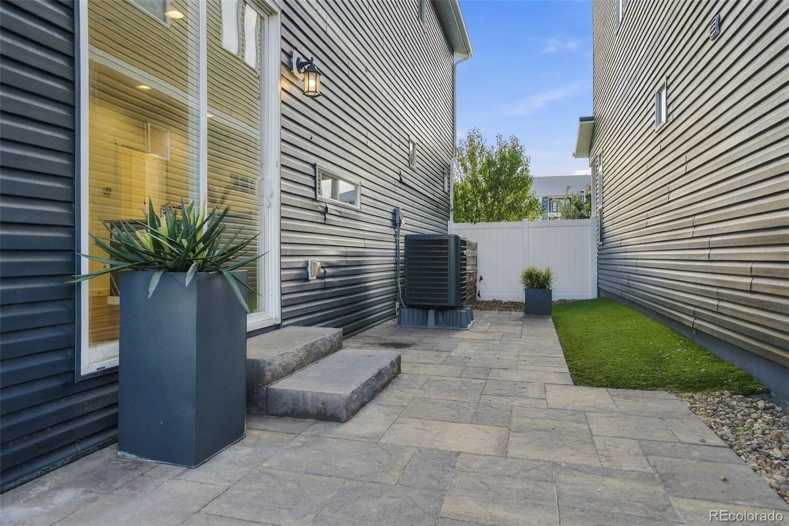 MLS Image #26 for 5402  tower road,denver, Colorado