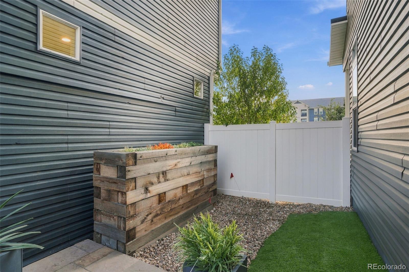 MLS Image #29 for 5402  tower road,denver, Colorado