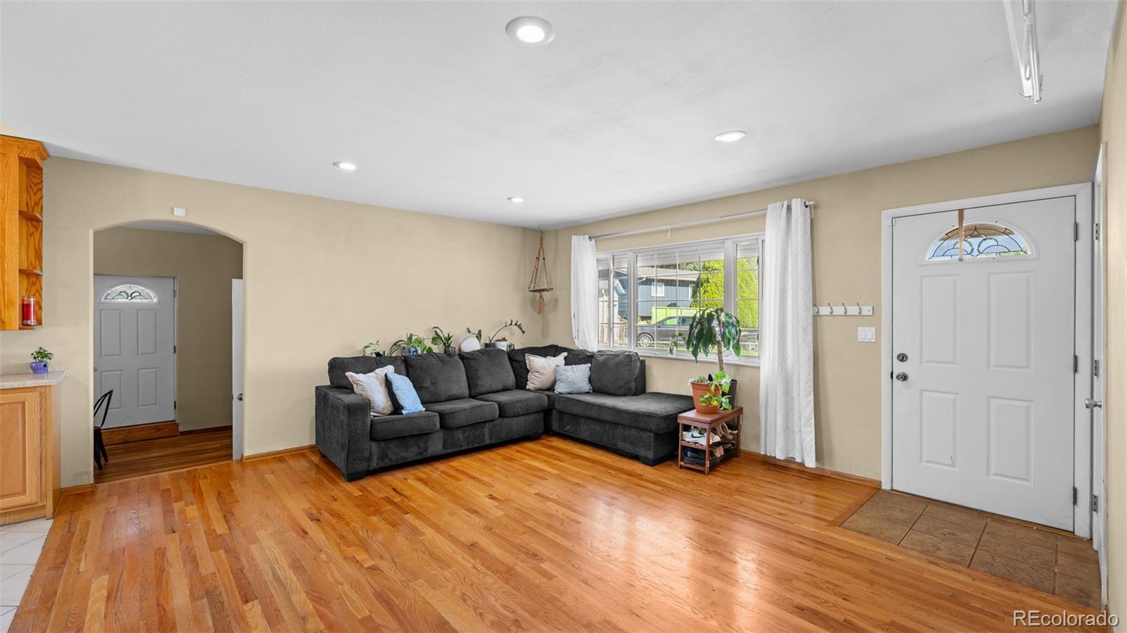 MLS Image #1 for 512  corte sol ,fountain, Colorado