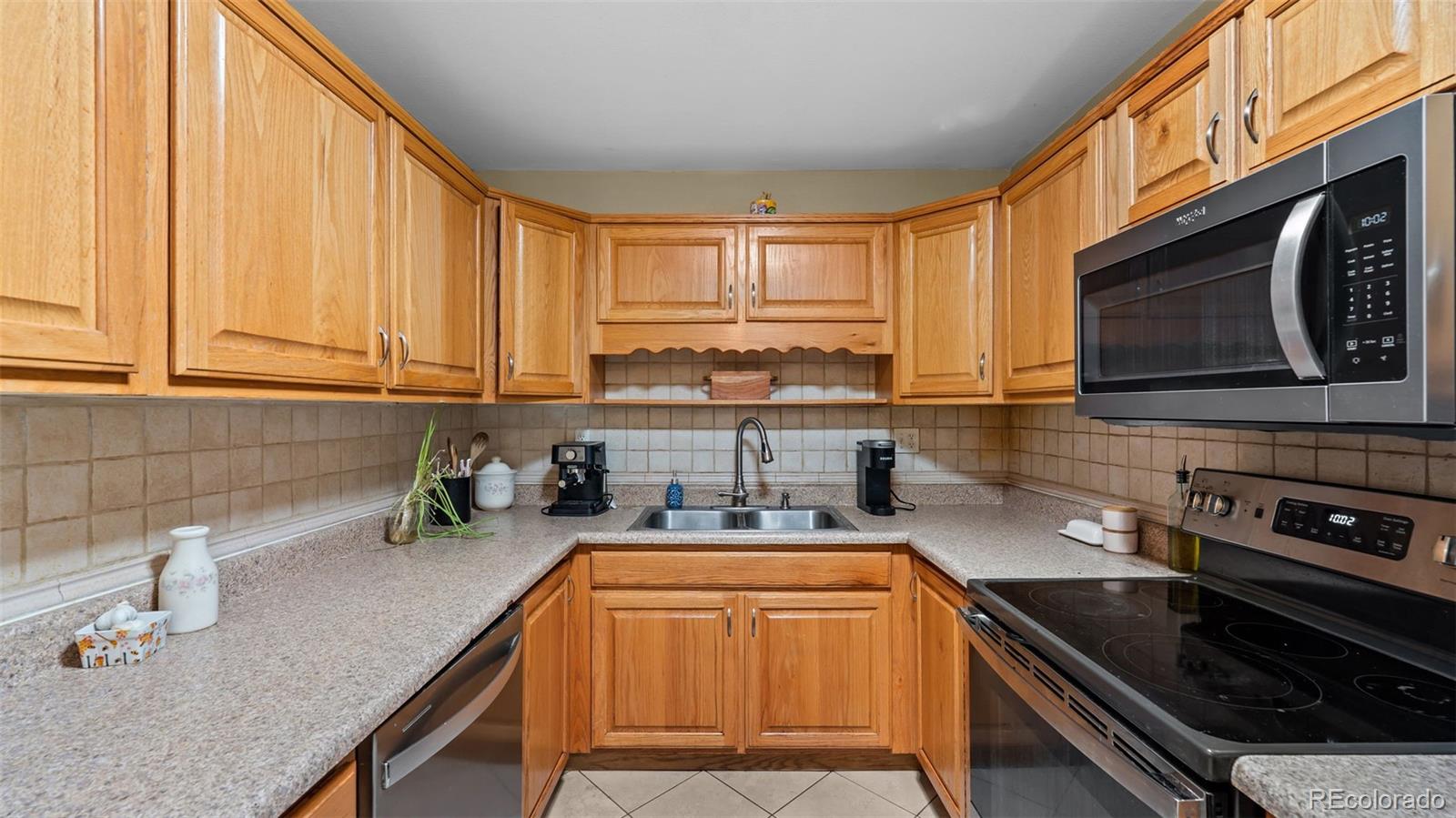 MLS Image #7 for 512  corte sol ,fountain, Colorado