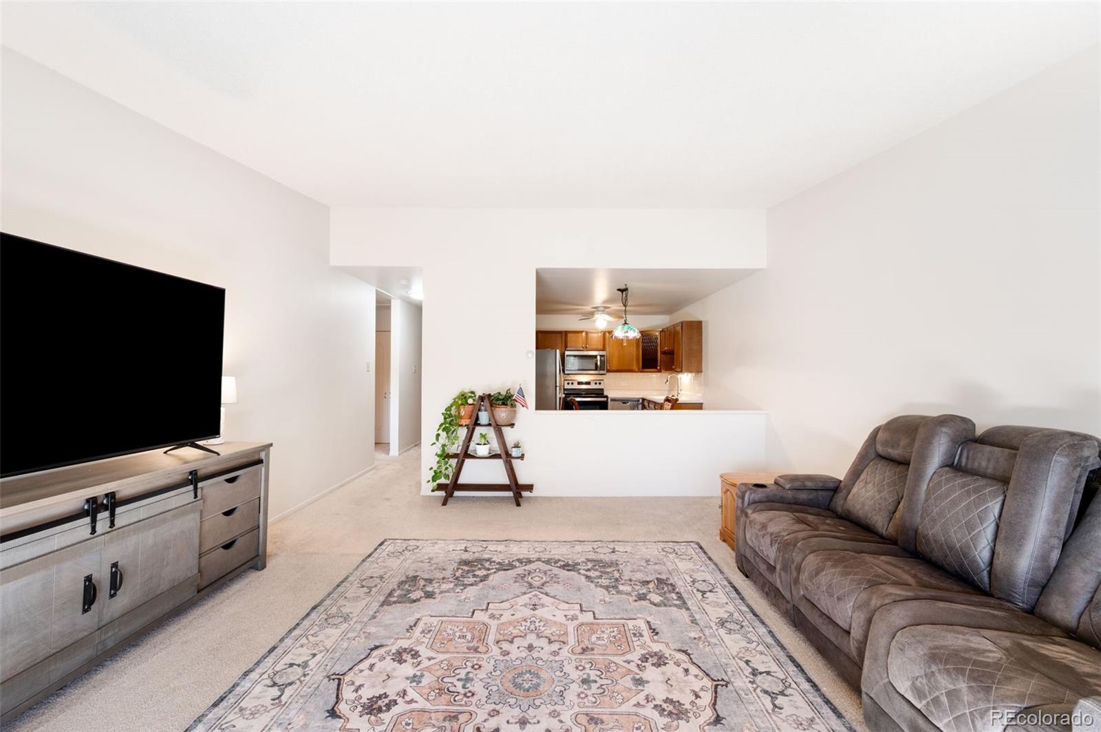 MLS Image #5 for 9150 e center avenue 6d,denver, Colorado